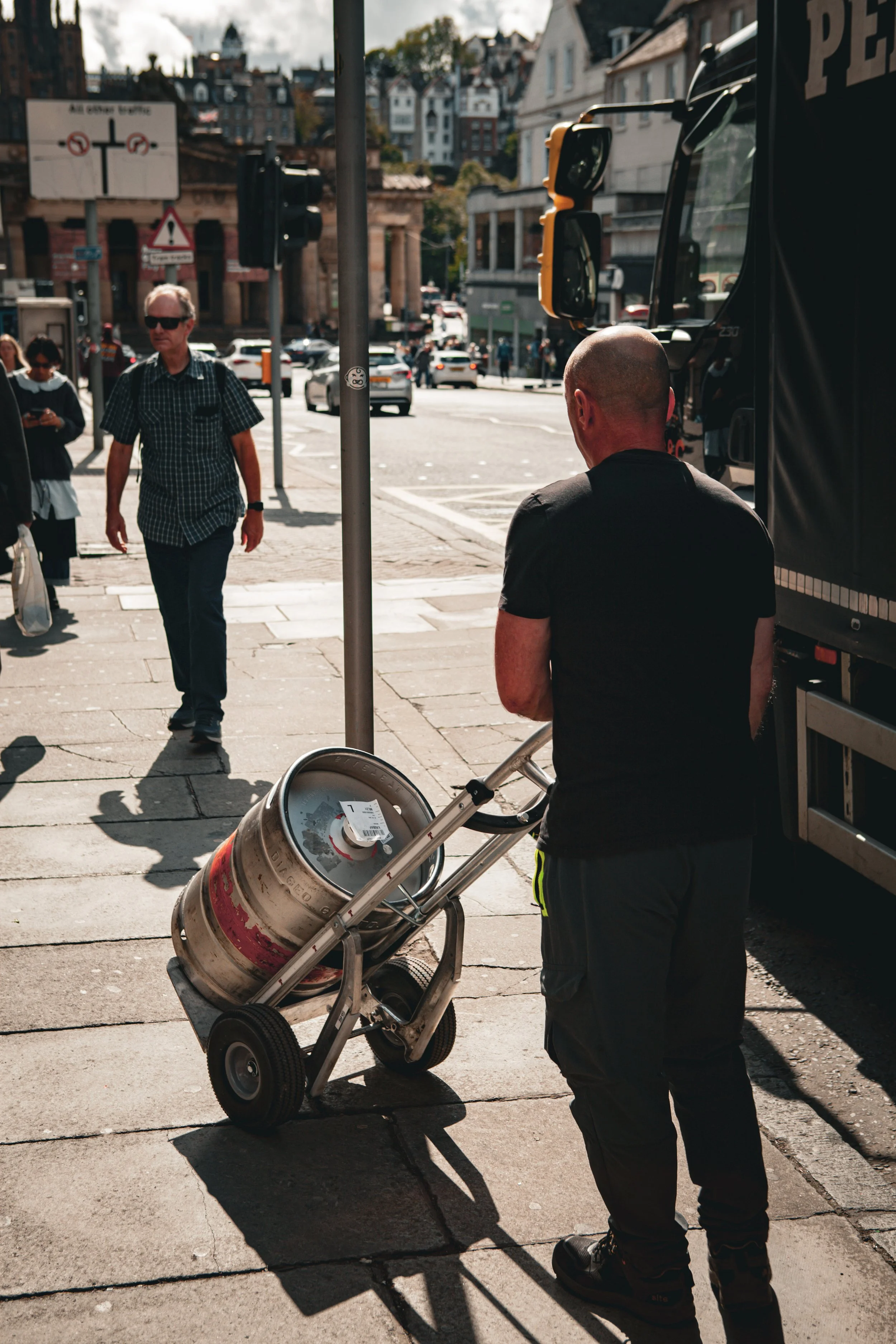 Edinburgh Photographer, Videographer & Creative Studio
Based in Edinburgh, I offer professional photography, videography, graphic design, and printing services for brands, businesses, and individuals. From capturing interiors, events, and products to