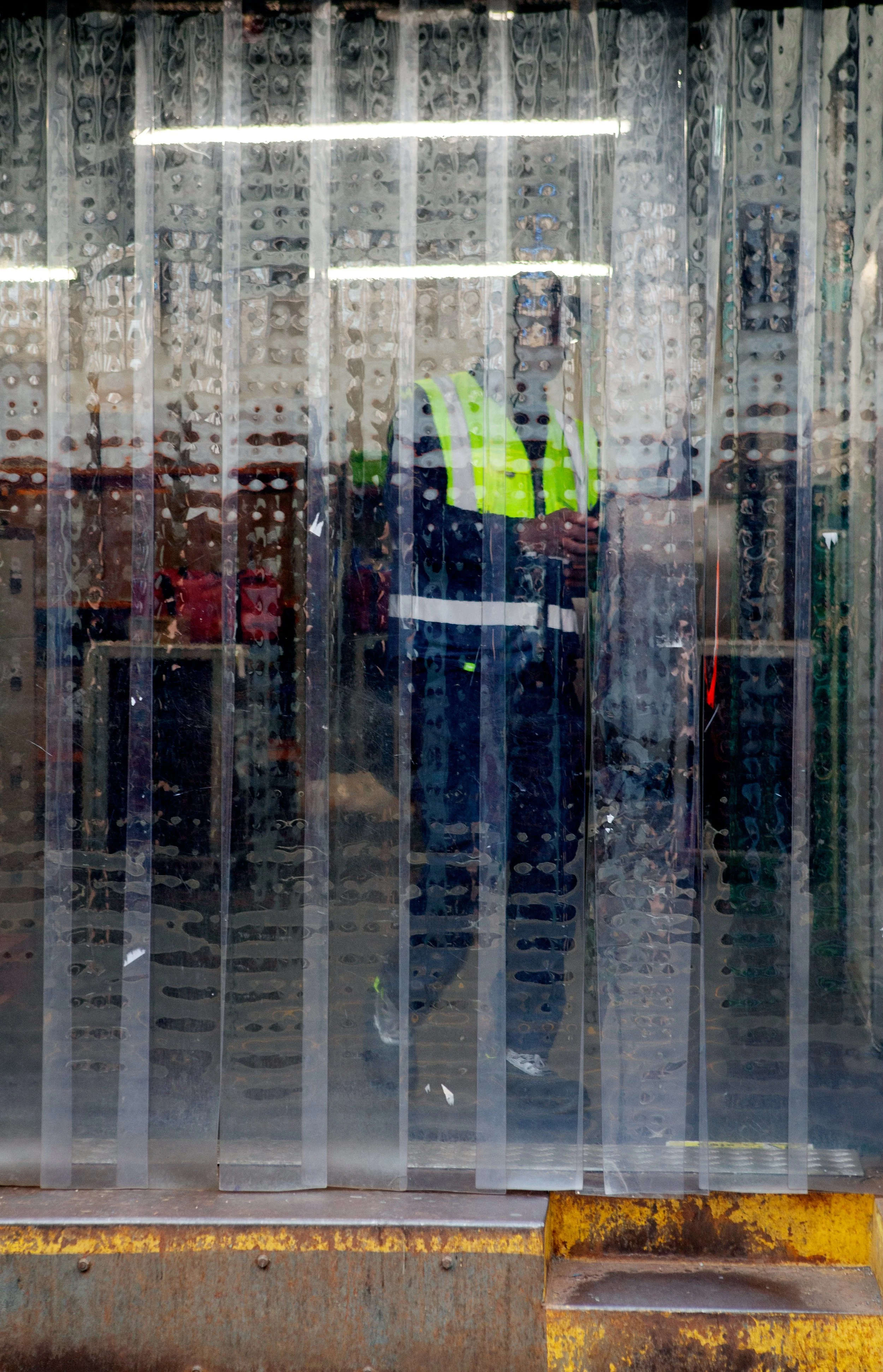 Edinburgh Photographer, Videographer & Creative Studio
Based in Edinburgh, I offer professional photography, videography, graphic design, and printing services for brands, businesses, and individuals. From capturing interiors, events, and products to