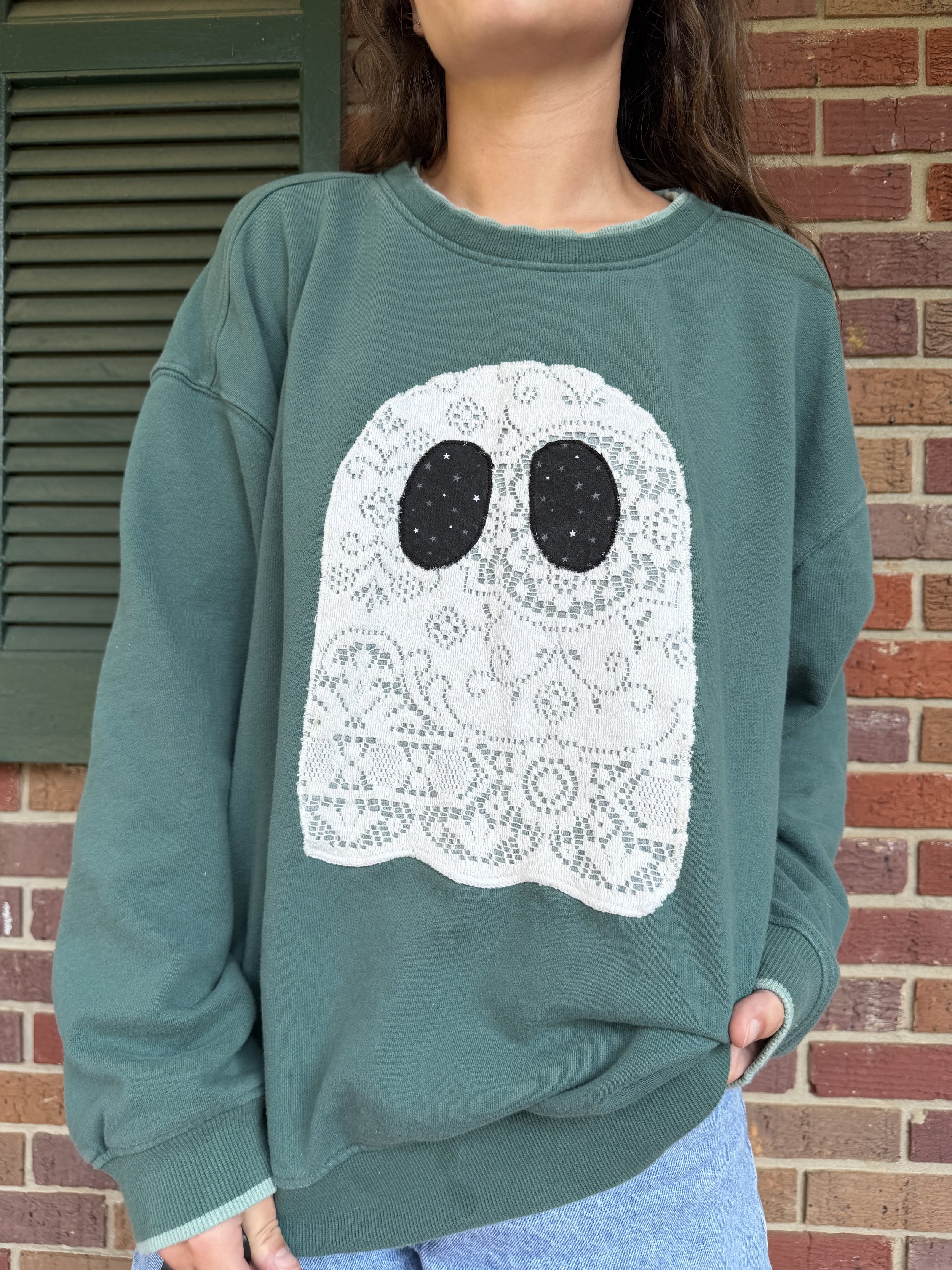 Lace Ghost Sweatshirt (Green) - XL