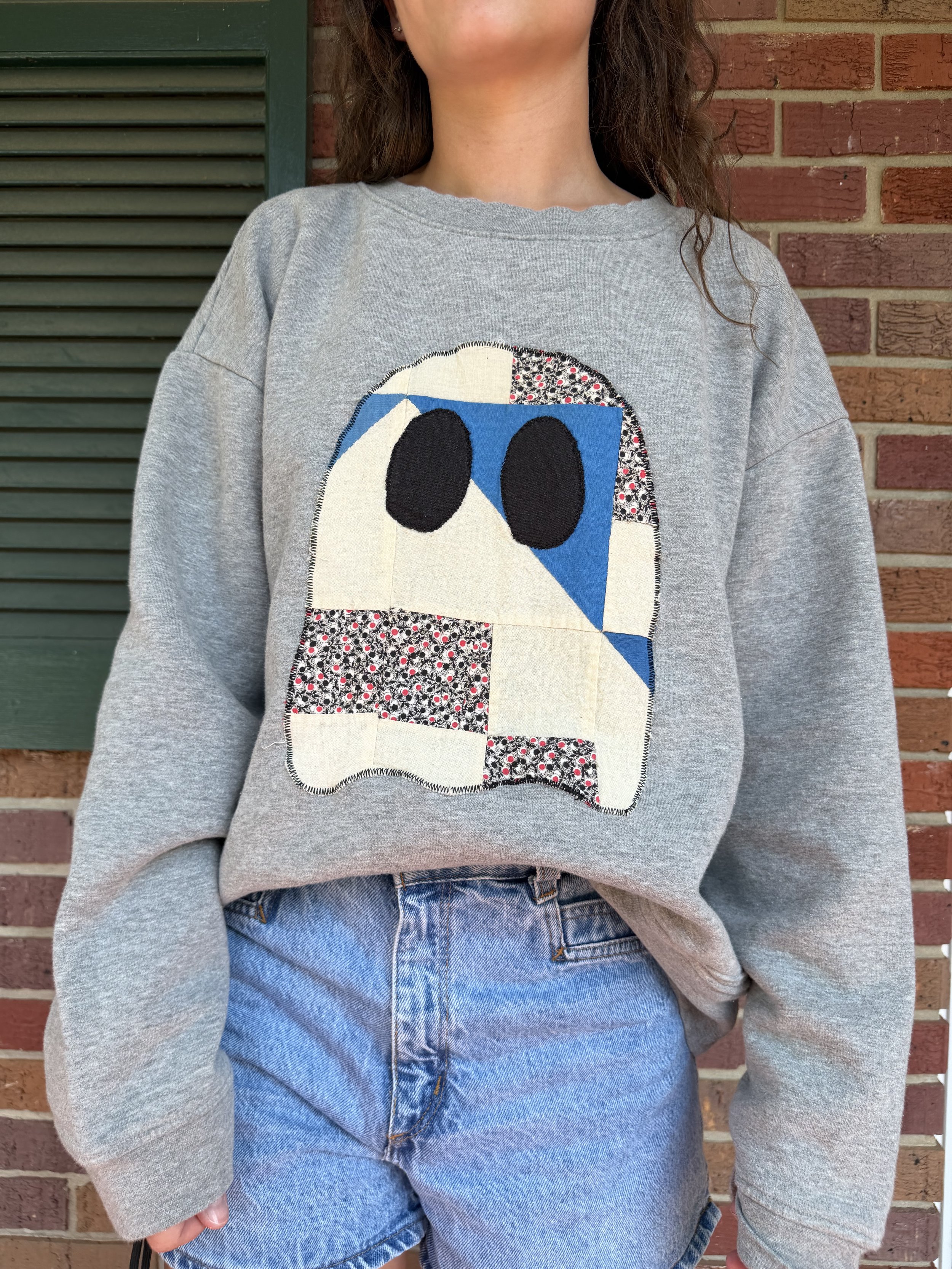 Quilt Ghost Sweatshirt (Grey/Blue) - L