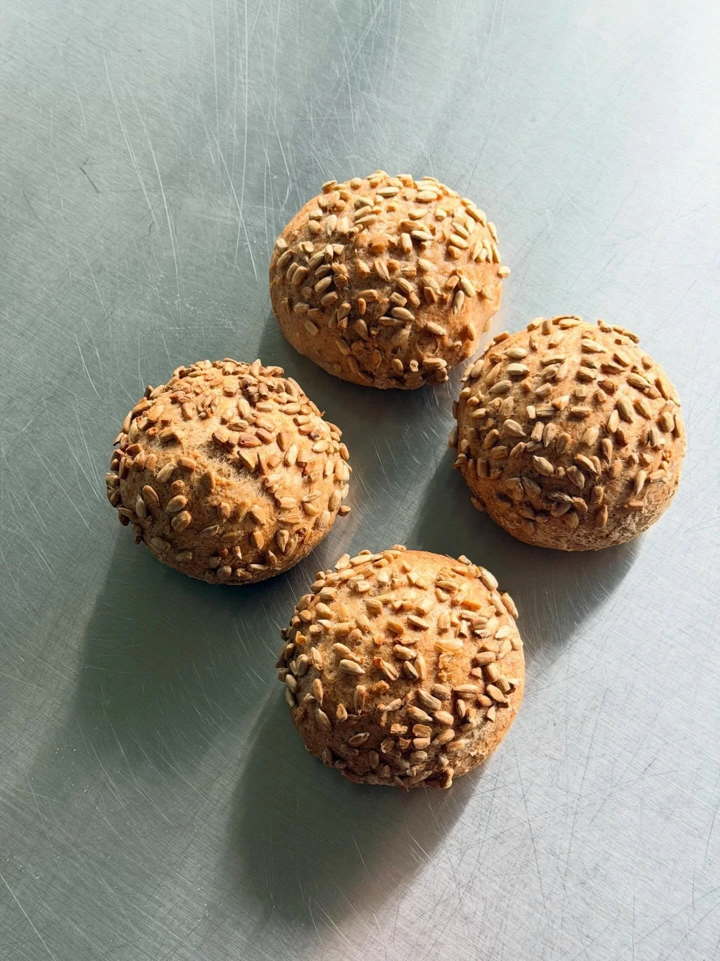 Individual gluten free Buckwheat Sourdough Dinner Rolls available @avalonsorganics every weekend

Crusty on the outside, soft and fluffy on the inside - perfect! Available dusted with rice flour or sprinkled with organic sunflower seeds

They also fr