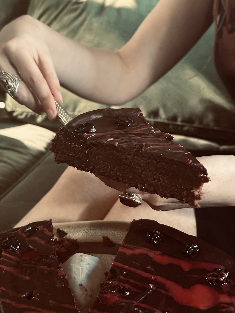 Gluten-free-choc-cake-cherry-vegan.jpeg