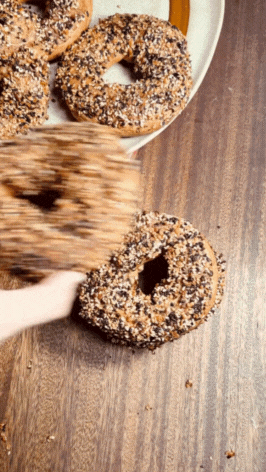 millet-sourdough-bagels.gif