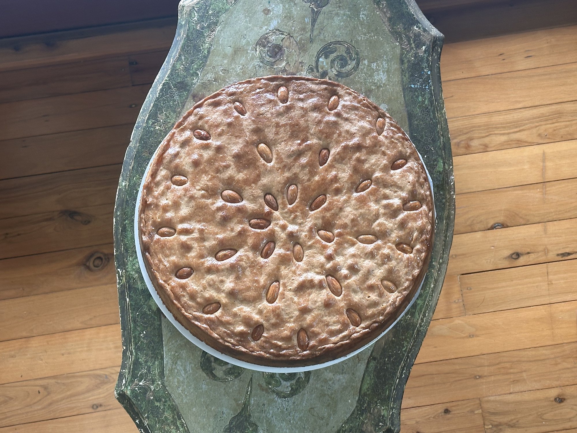 Gluten-Free-almond-olive-oil-cake.jpeg