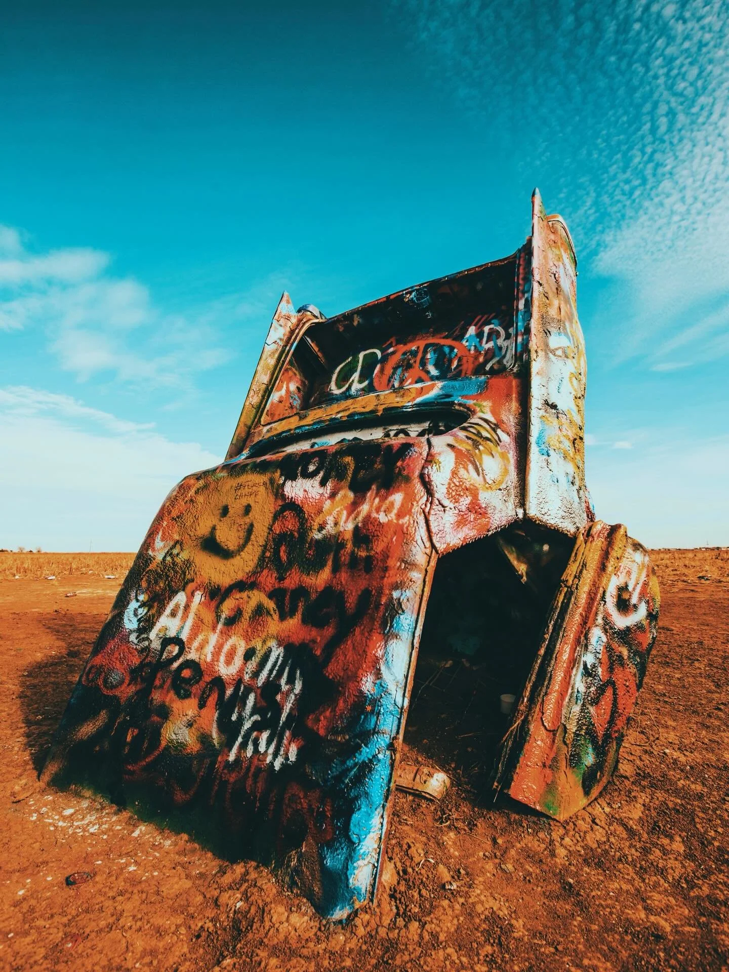 Amarillo, TX (Cadillac Ranch)
.
.
&bull;
#lostgold #goldenhour #dallas #texas #dallastx
#tonesforbreakfast #instagood #canon #garlandtx #richardsontx #rowletttx #amarillo #amarillotexas 
#rockwalltx #california #venicebeach 
#dallastexasphotographer 