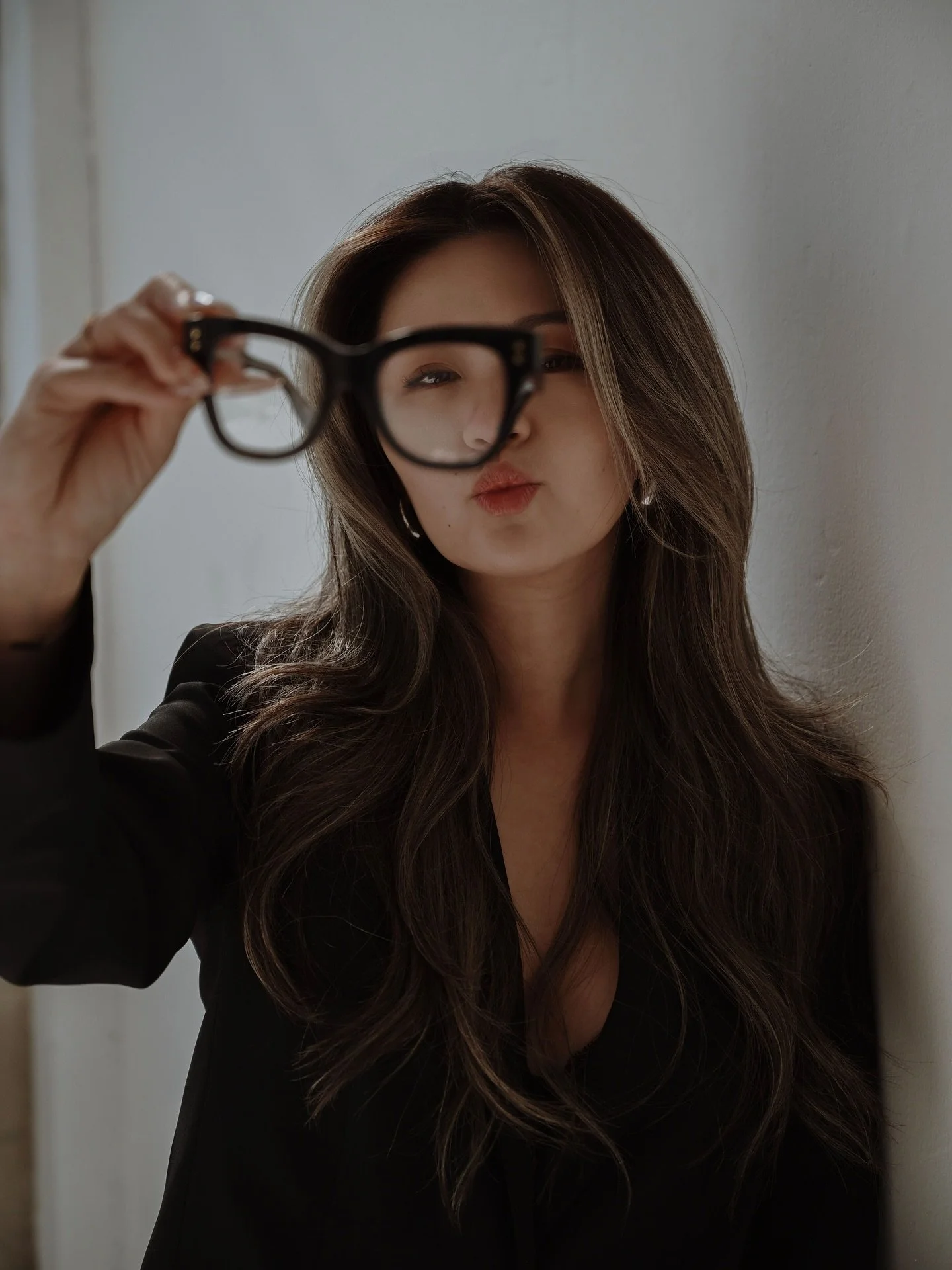 ✨ I owe you all a formal introduction ✨

I came to the States when I was just 17 &mdash; starting a brand new life in sunny Arizona 🌵 with big dreams and no idea where the journey would take me. I spent over a decade working in luxury retail, learni