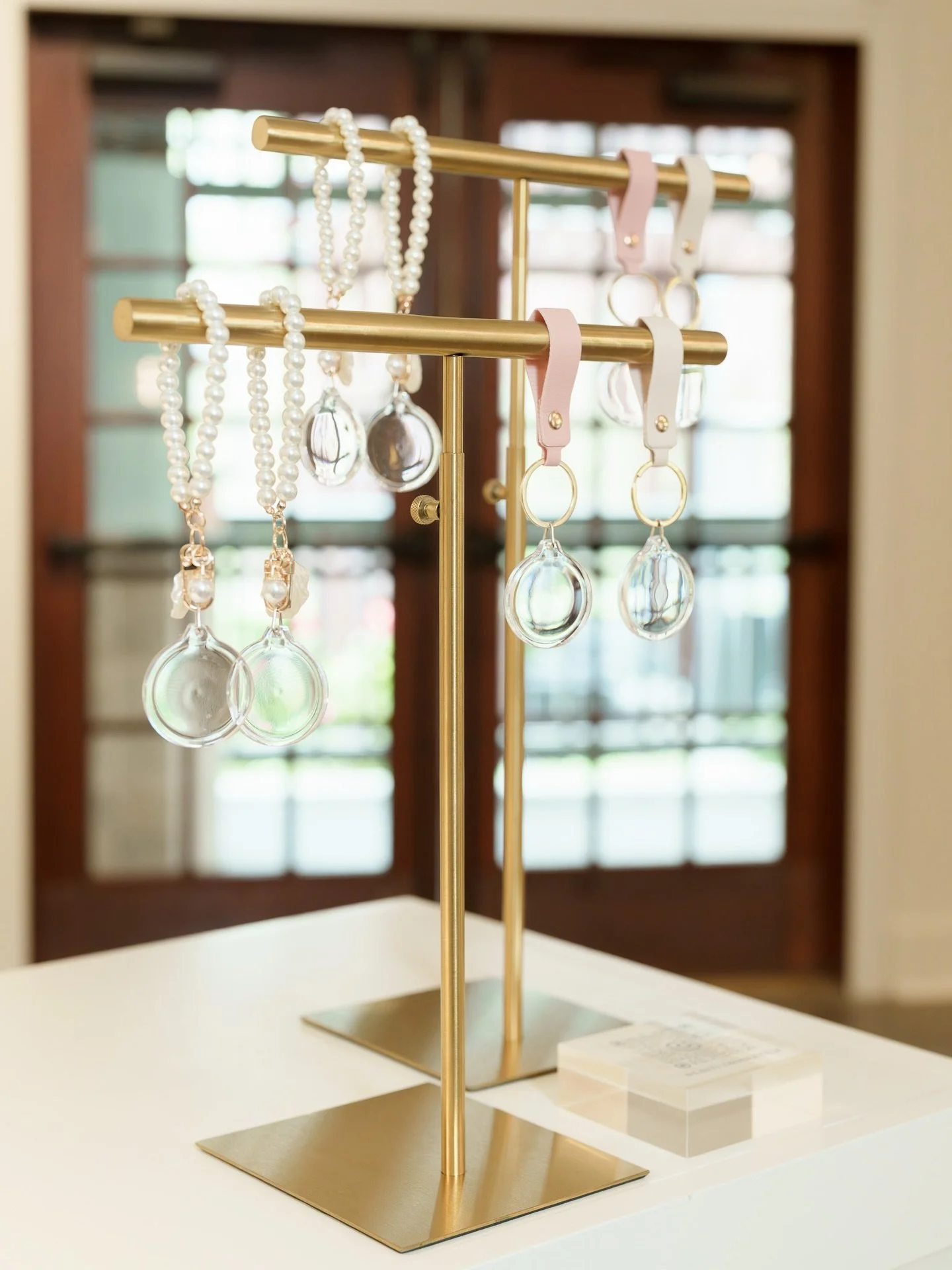 Why pick one when you can have the full experience?💫

Retro Booth. Keychain Station. Video Guestbook.
Three ways to engage your guests, all in one seamless setup.

We don&rsquo;t just show up&mdash;we create moments your guests will talk about long 