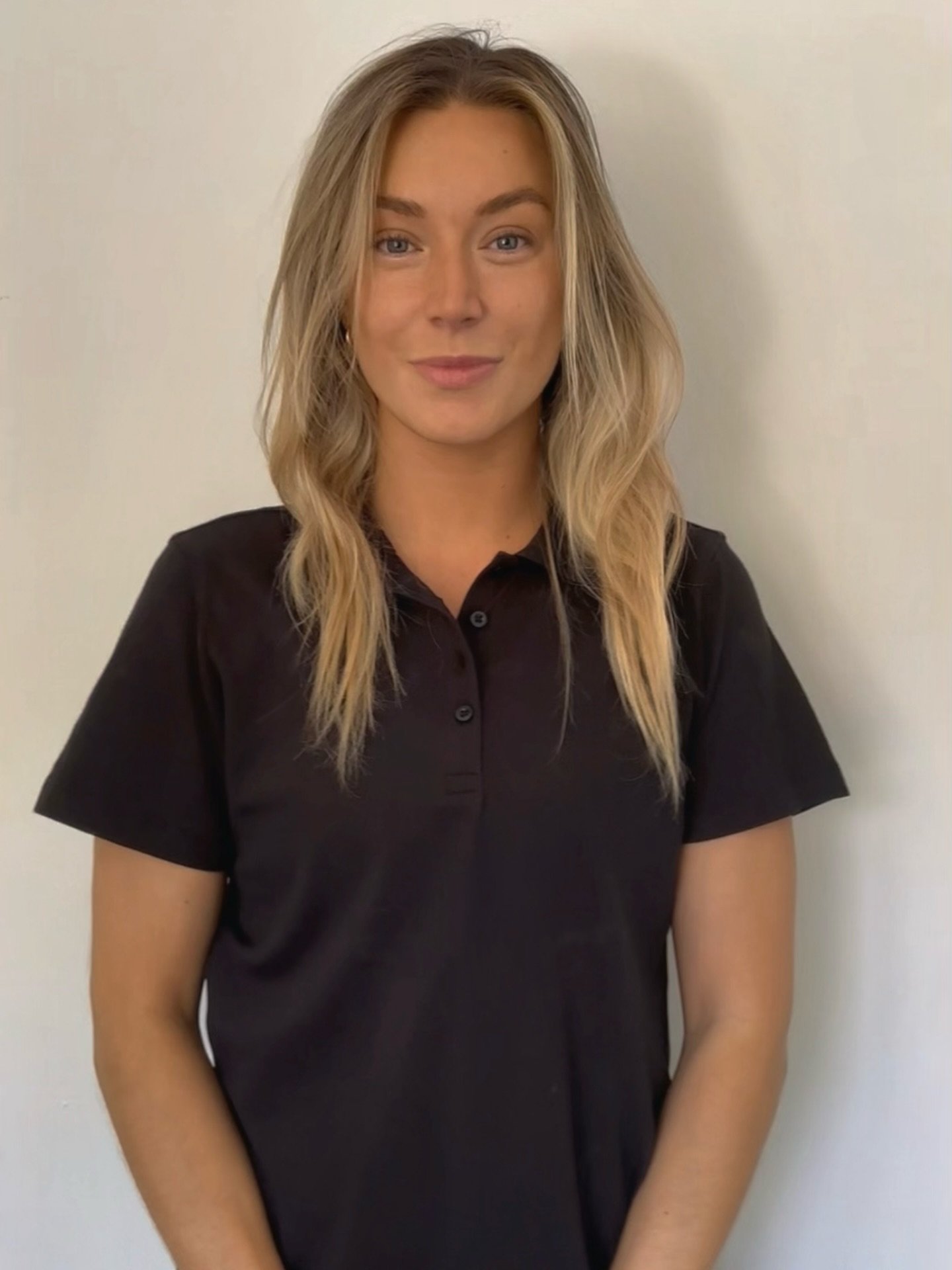 Meet Charlotte | The face behind Base Physio + Pilates ✨ 

Charlotte is a passionate physiotherapist dedicated to helping people reach their goals through a blend of hands-on treatment, tailored exercise, and a strong focus on prevention. With a Bach