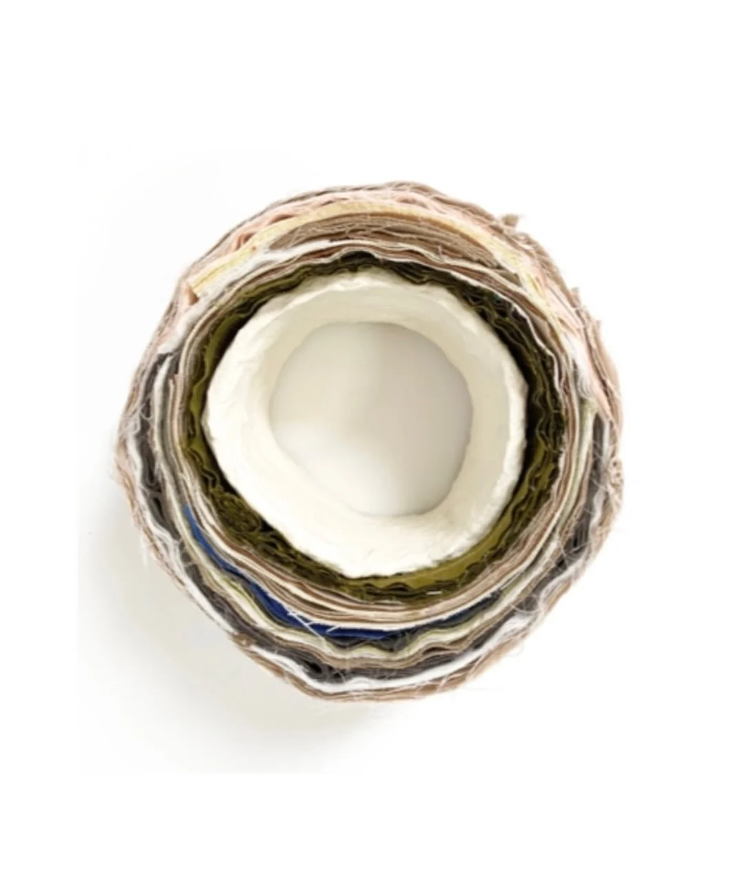 &ldquo;Portal l&rdquo; 2022
Post consumer clothing, paper clay 
6.5&rdquo; x 6.5&rdquo;
*to purchase please contact @obras_paris 

#arttextile
#sommerroman #artistprocess
&nbsp;#sculpture&nbsp;#fiberart #fastfashionwaste #fastfashion #postconsumerclo
