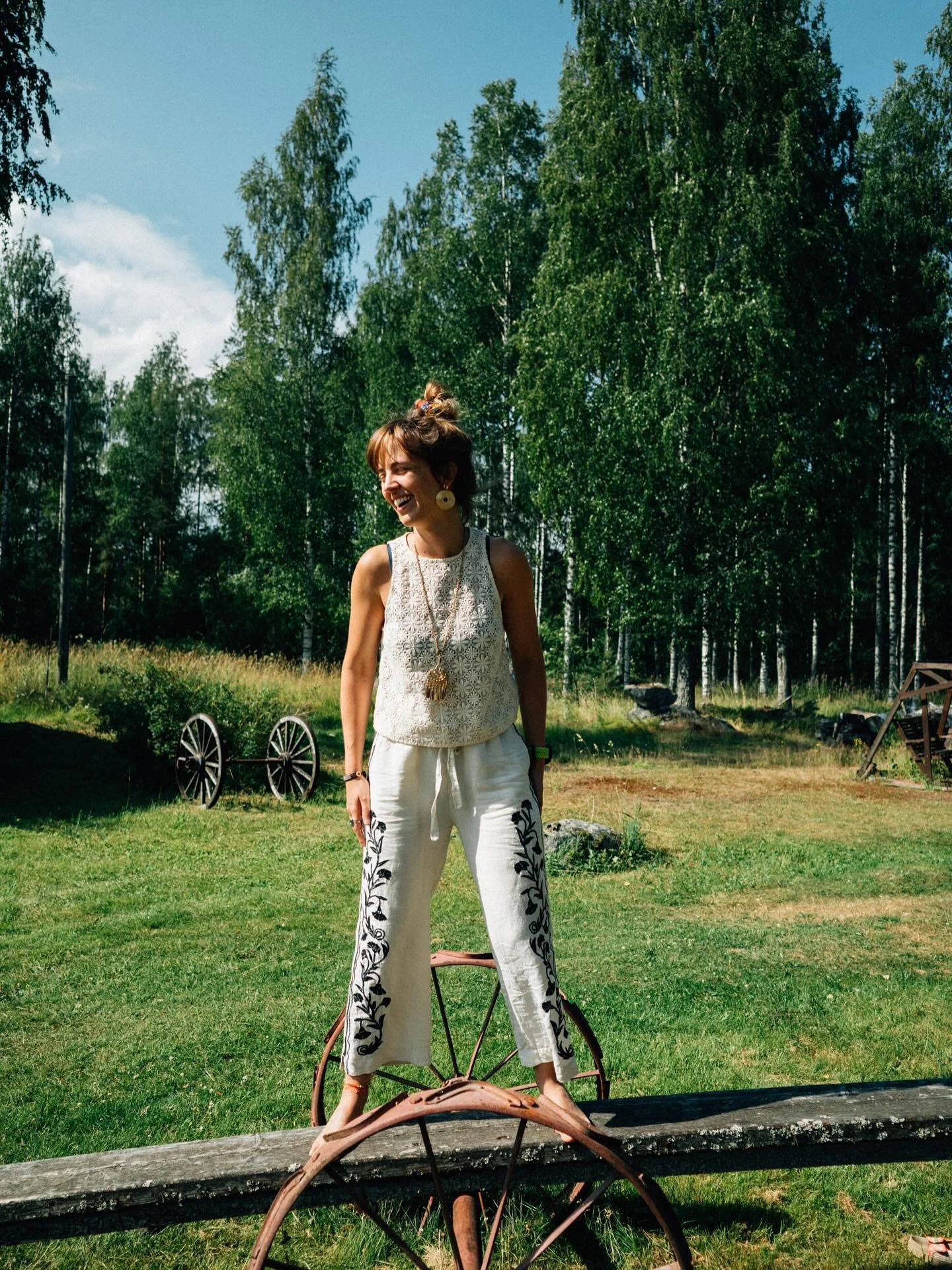 Guiding an amazing group of women🌿, traditional saunas every night🔥🌊, INCREDIBLE food🧈, wonderful new friends🩵, connecting with ancient land and ancestral ways🌬️

Finnish summers are always magic but this year was something truly special✨ I don