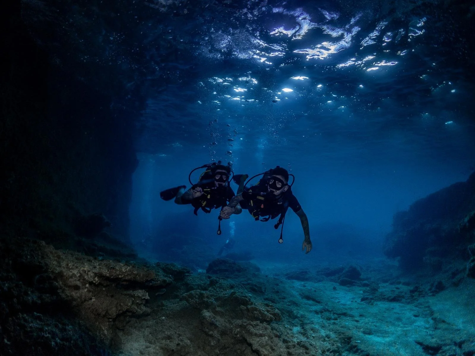 Students scuba diving