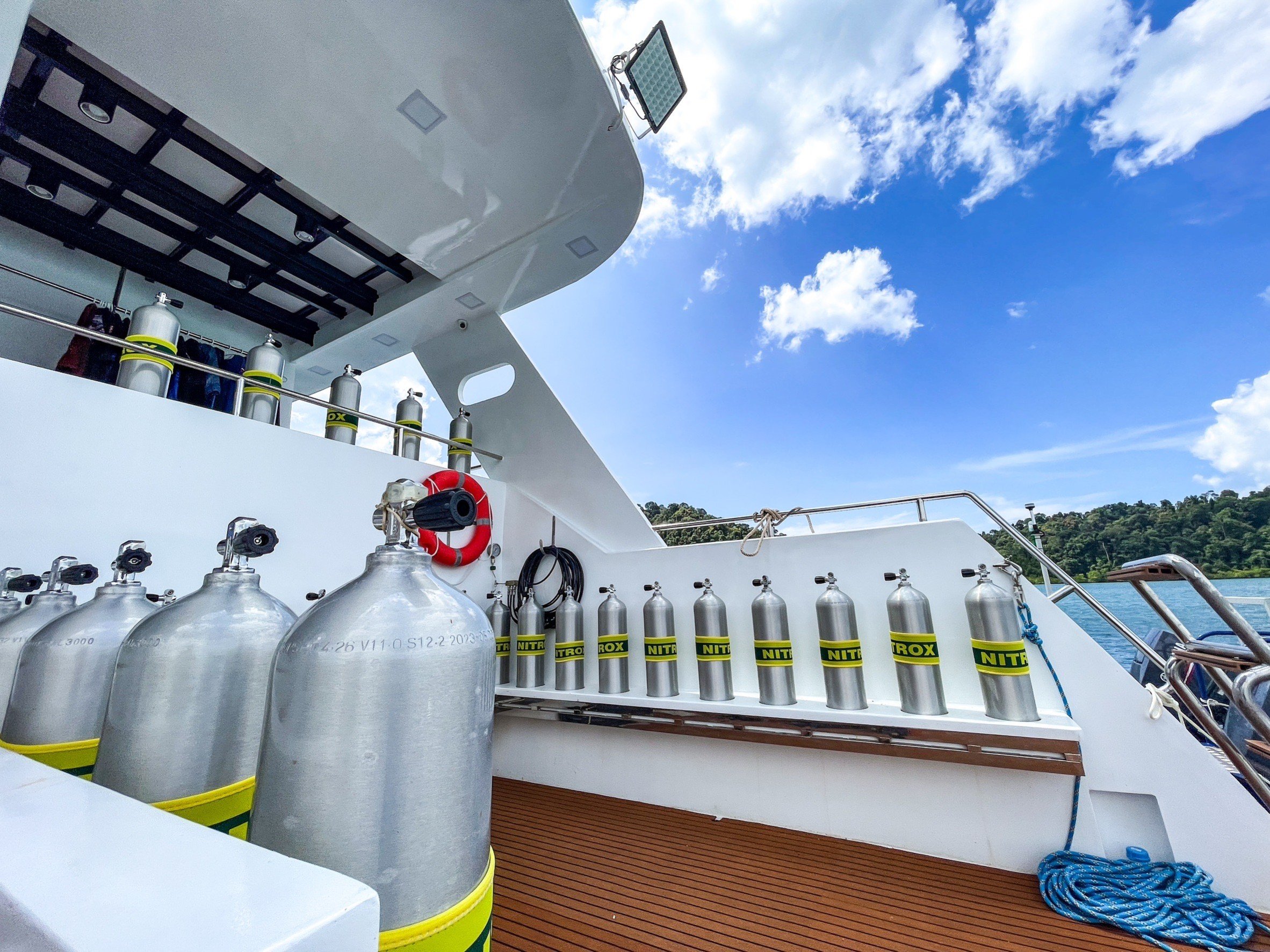 Mv.Jovanna dive deck-lower deck.jpeg