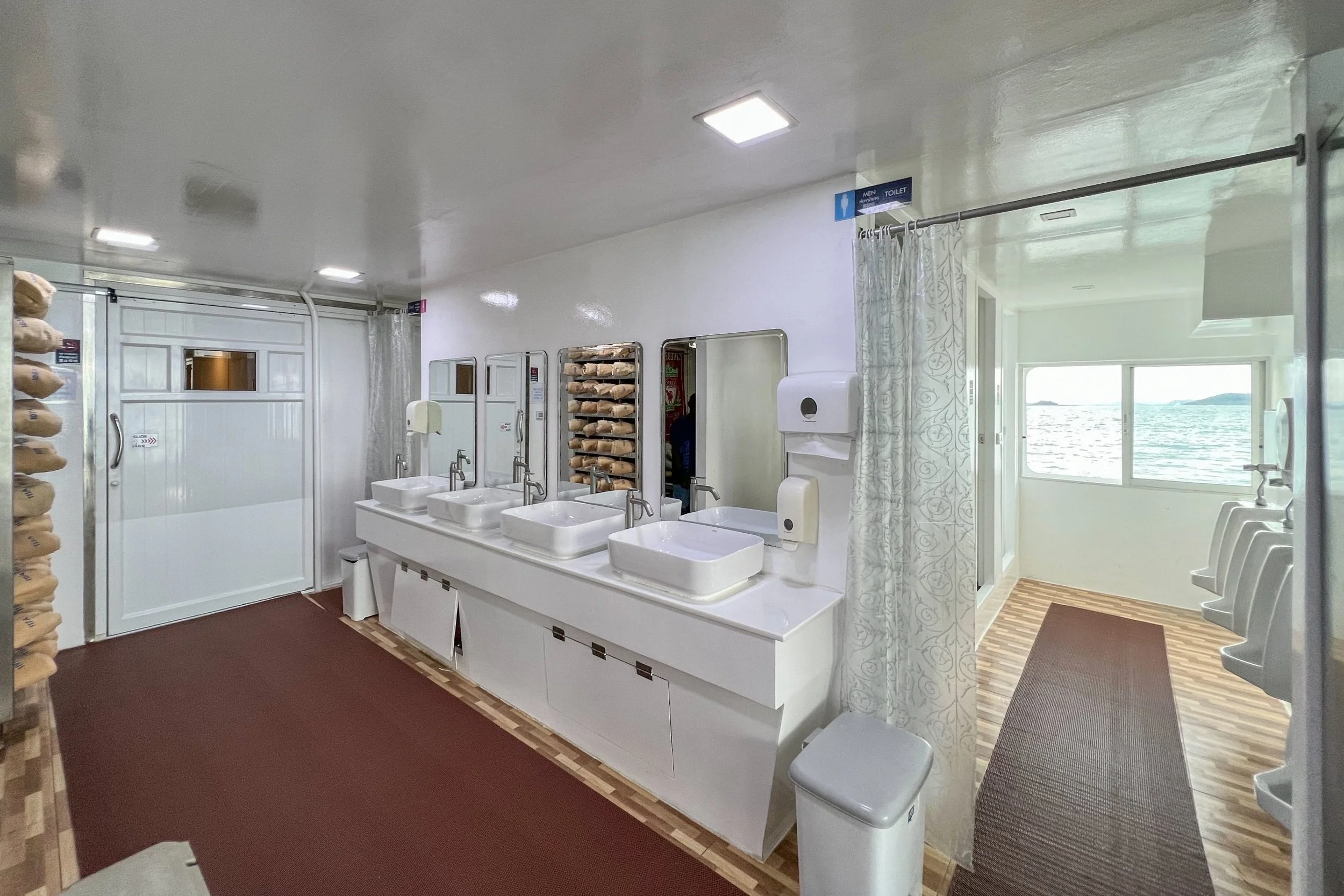 Mv. Koon 9 common changing room