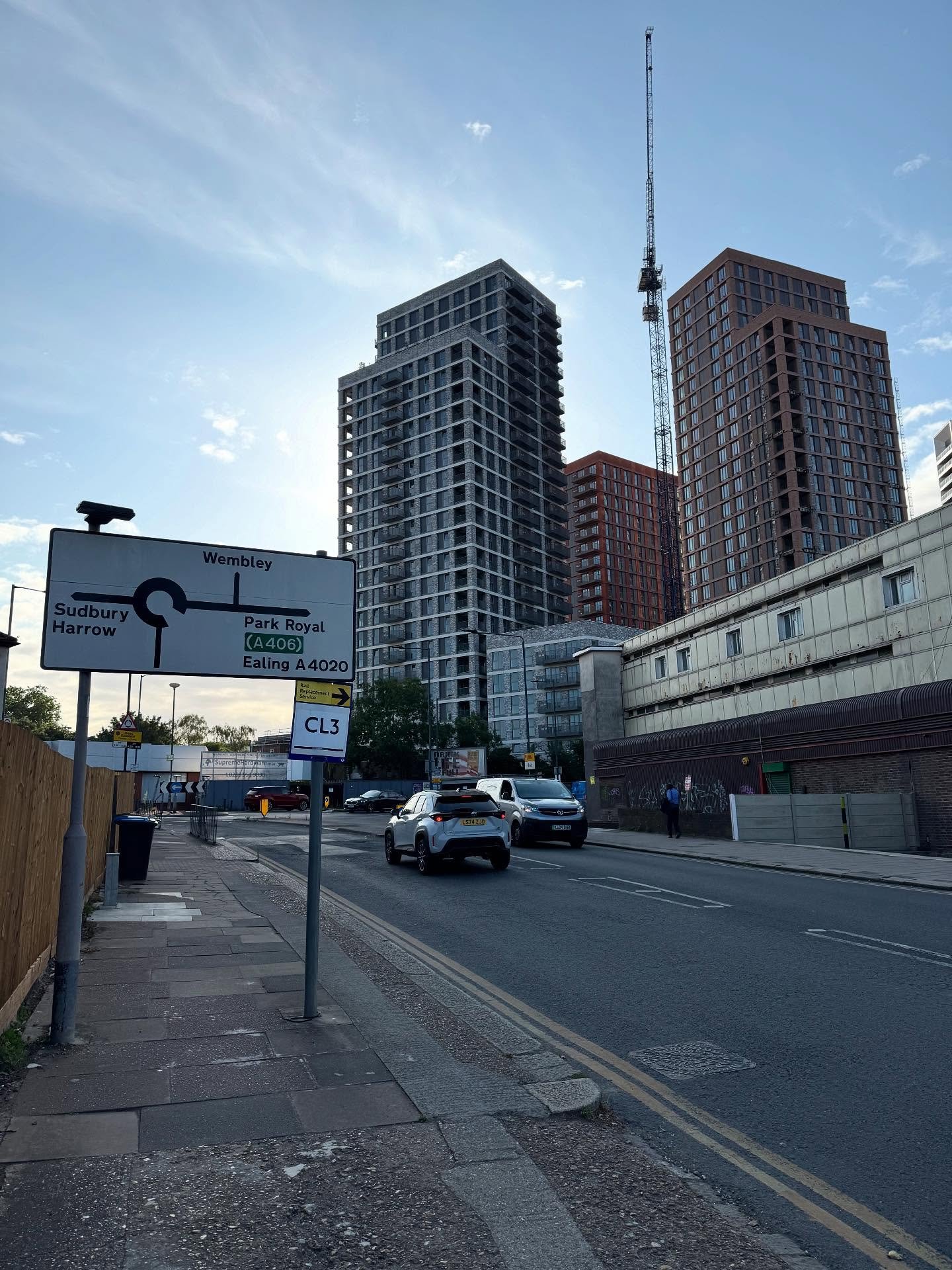 We have been called in by our long term main contractor SCCI Alphatrack to complete the riser splicing on a large new development. 12 core SM link cables from comms room to several riser locations throughout the build and 4 core SM links from each ap