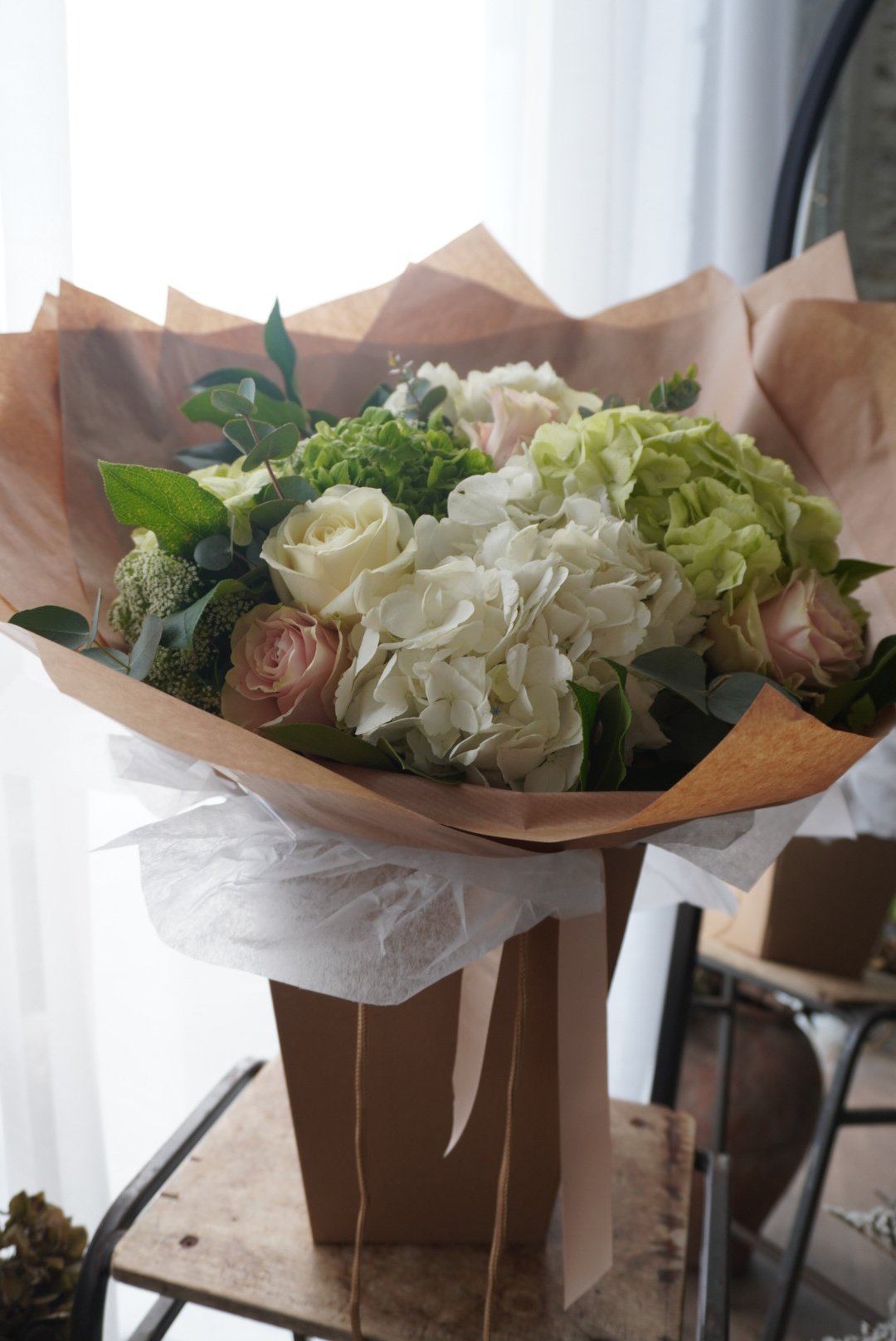 Hydranga & rose bouquet