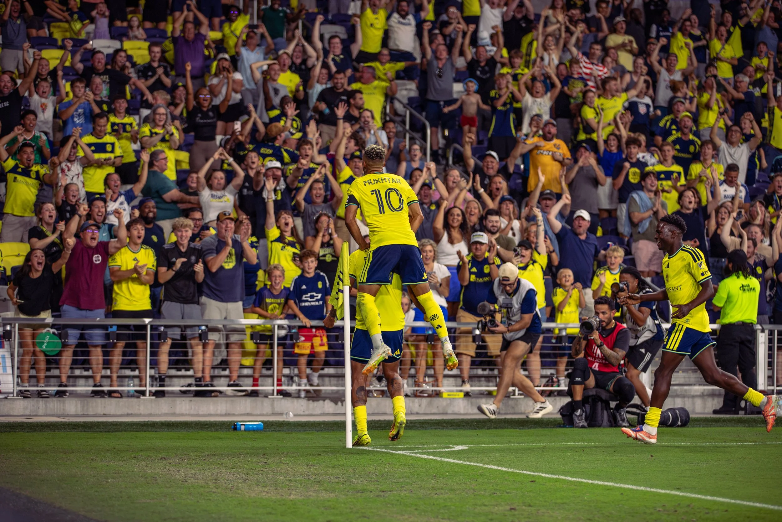 NASHVILLE SC 3-2 COLUMBUS CREW