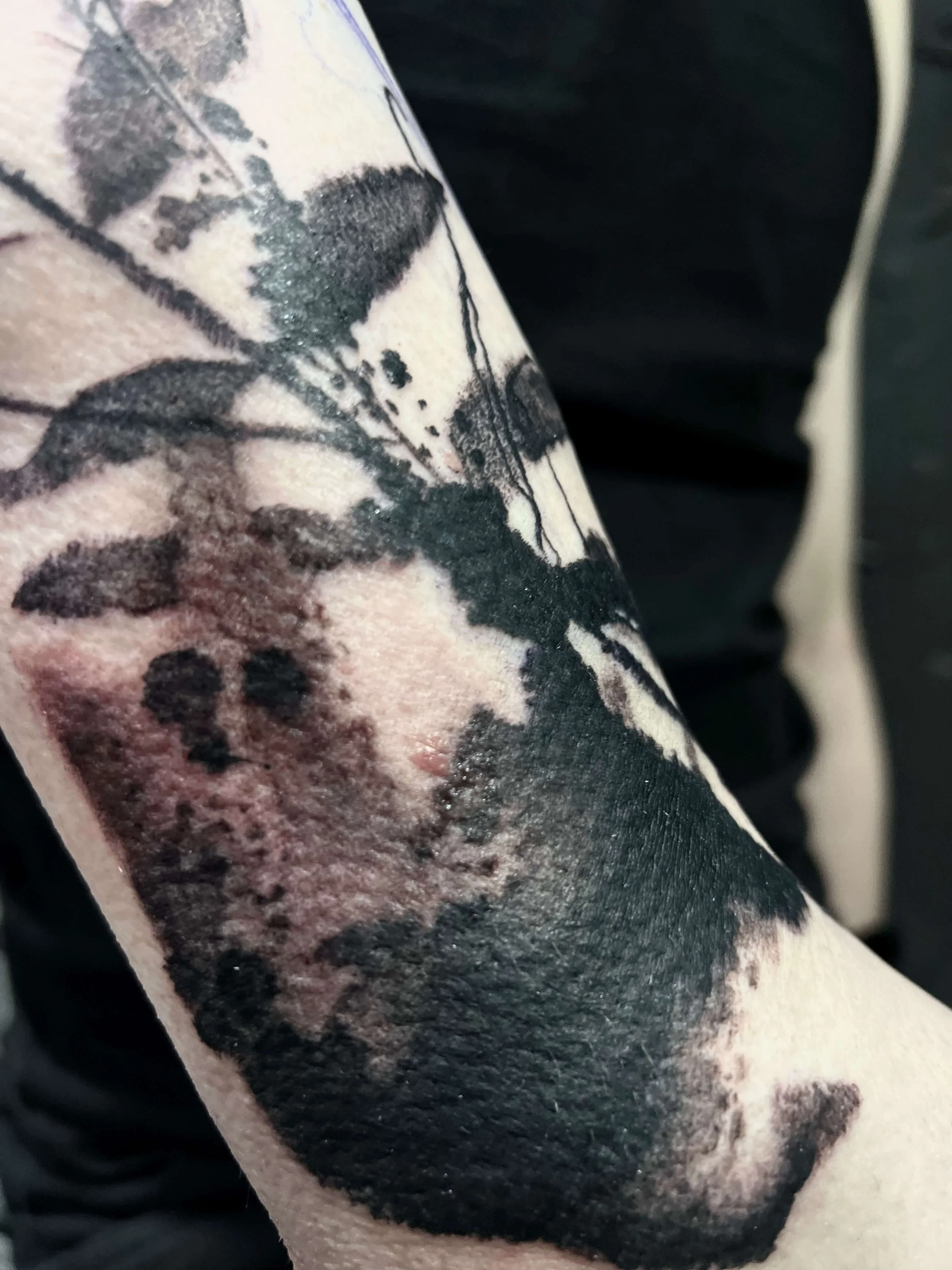 Abstract botanical tattoo.