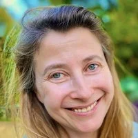 aEmma McGuinness, who leads Enlightenment Intensives in Bath, UK