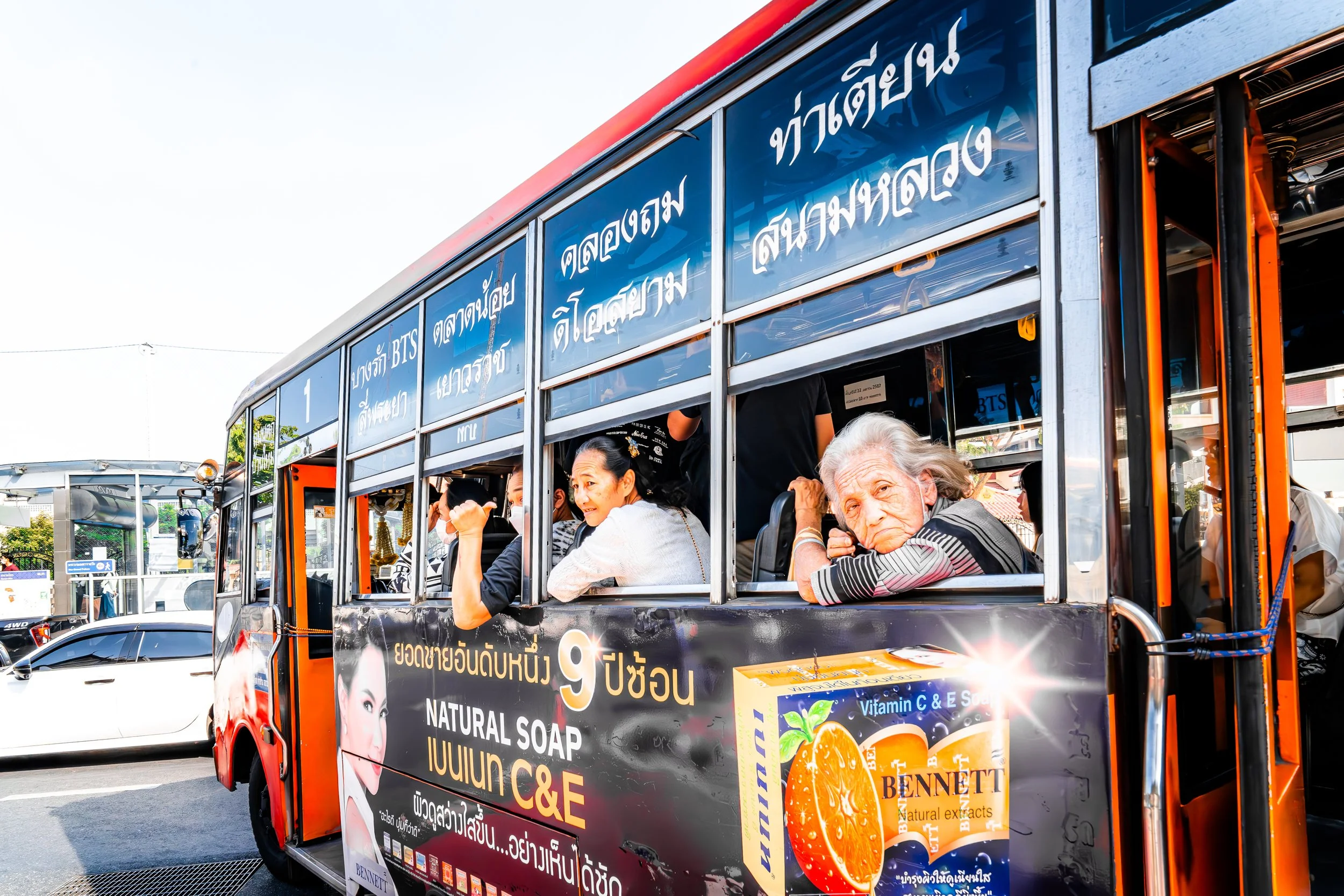 bus bangkok