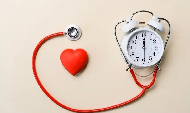 كم جلسة تحتاج زراعة الأسنان؟ دليل كامل لمراحل العلاج خطوة بخطوة