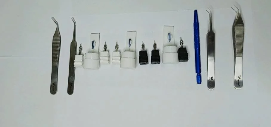 أدوات وتقنيات زراعة الشعر الحديثة