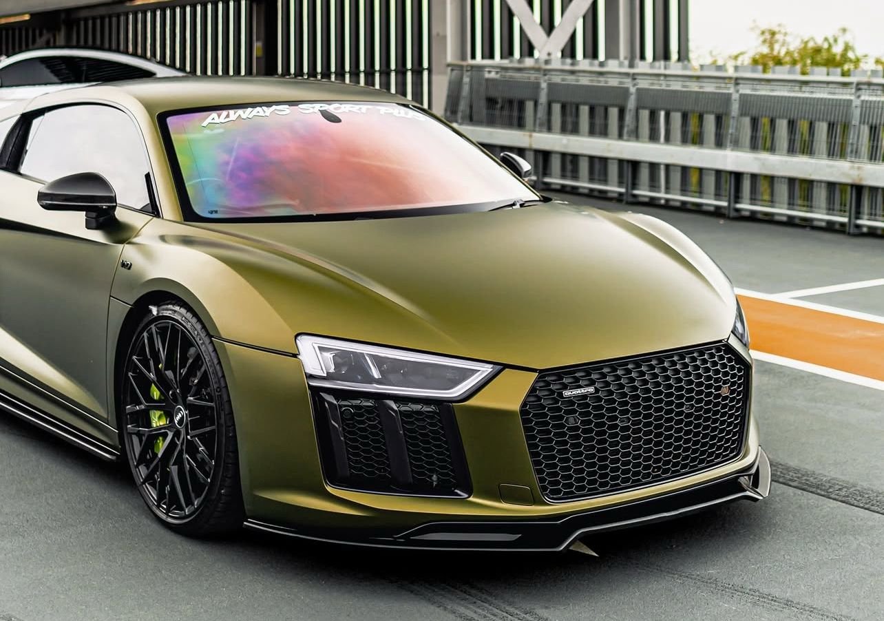 Audi R8