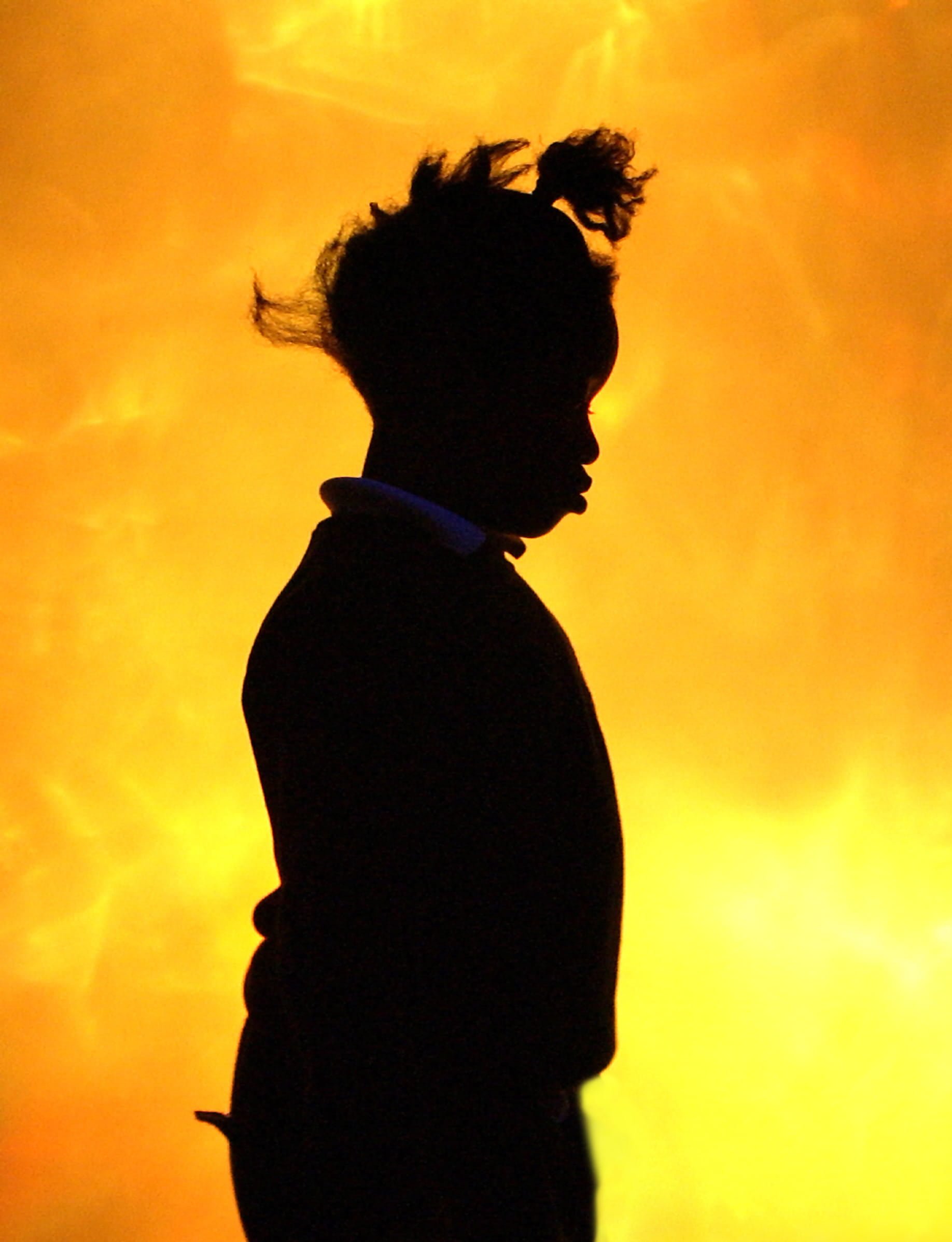 silhouette-sen-girl-colourful-background.jpg