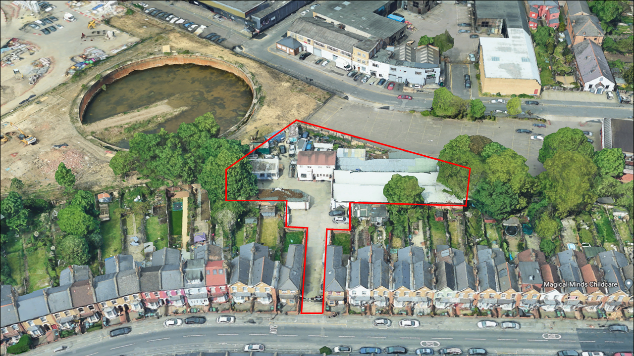 62a325cc5b4a2b40820114ee_Site Plan.png