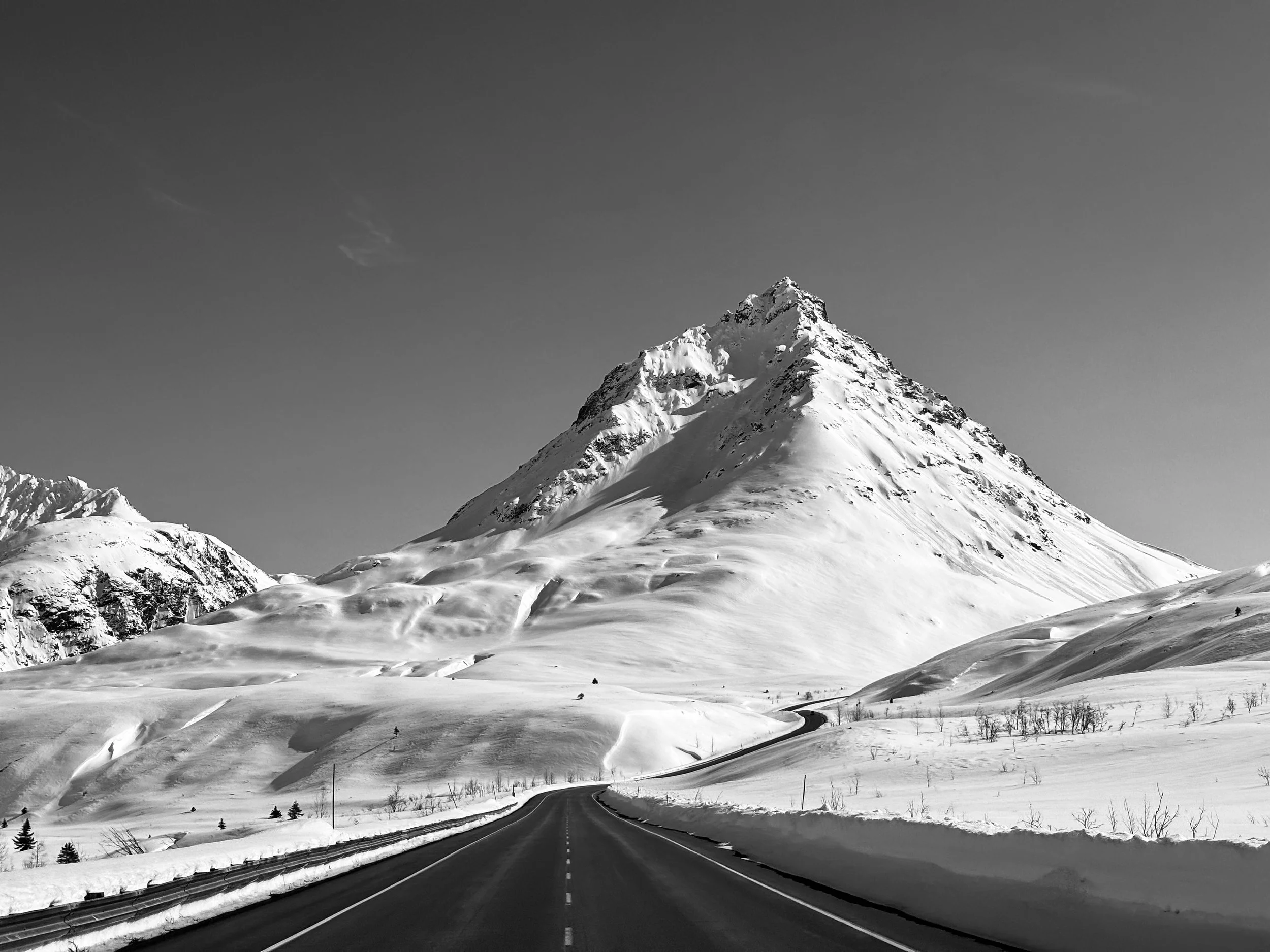 44h 41m (2,635 mi) via Alaska Hwy—Part 2, Canada