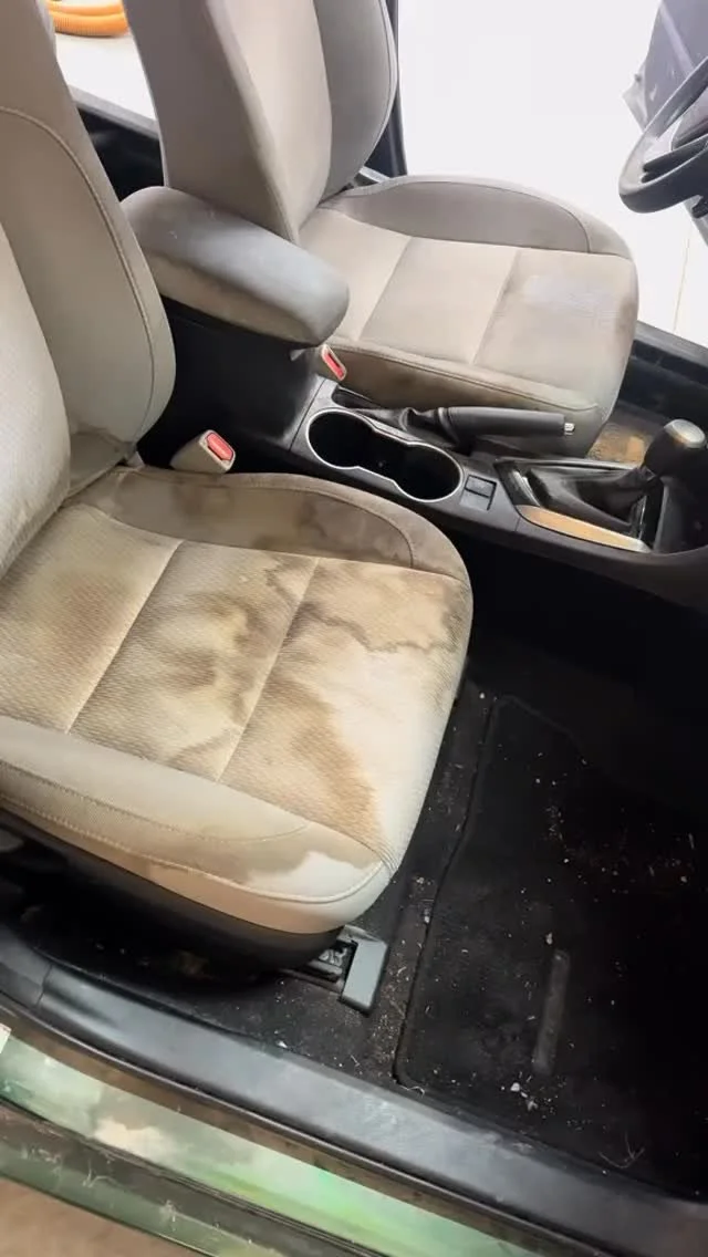 2014 Corolla – snuff, tea stains, rust, and mold. Nothing we can’t handle! At Slums Mobile Detailing, we push to get your vehicle as close to brand new as possible. No sugarcoating—just real results.
Book your appointment by click