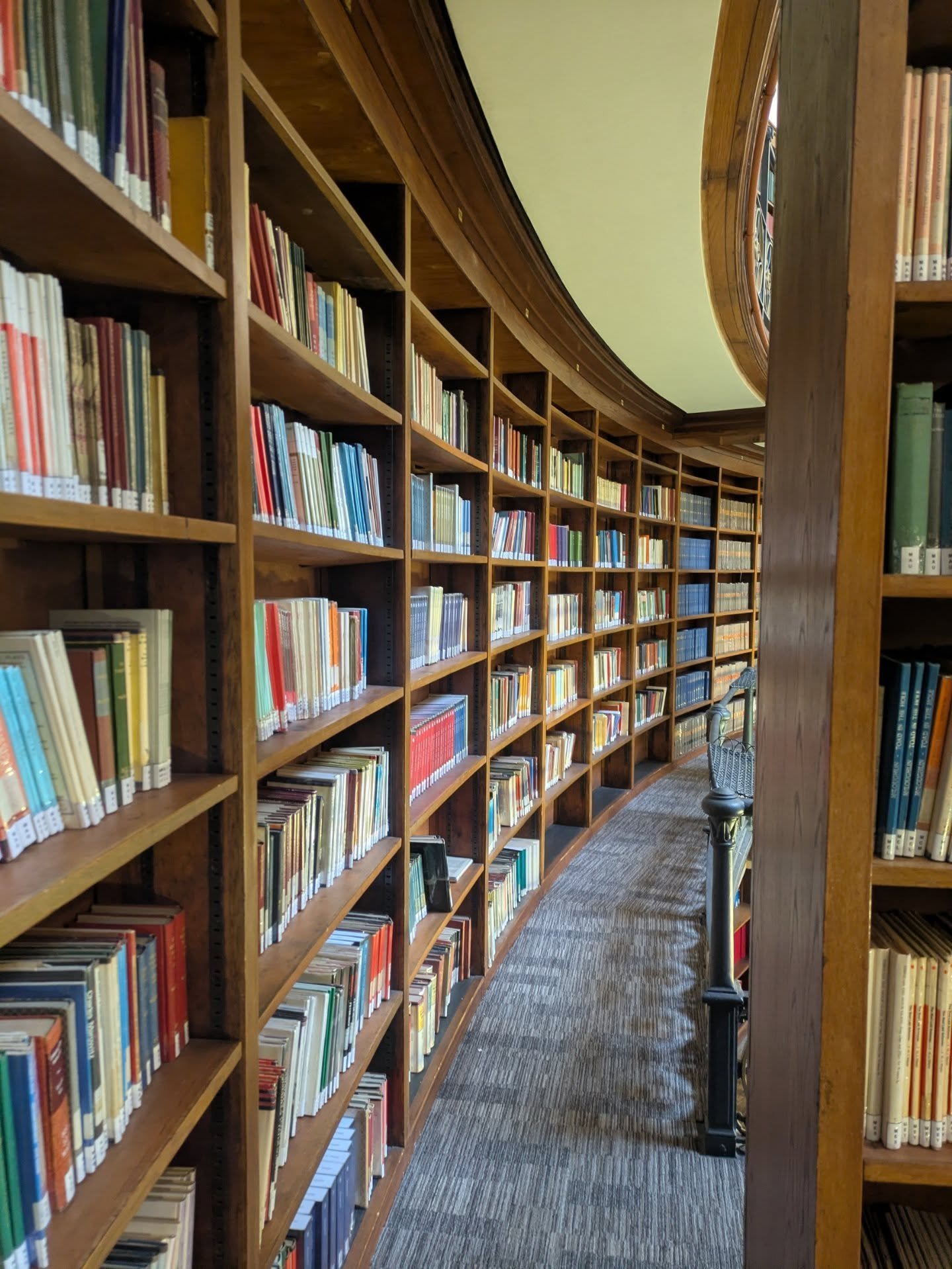 📚 Liverpool Central Library. I&rsquo;m lucky to live in a city with so much art and history. 

Last night I went to a rare book talk and had the opportunity to see some books from the library's private collection. 

I took a few photographs, though 