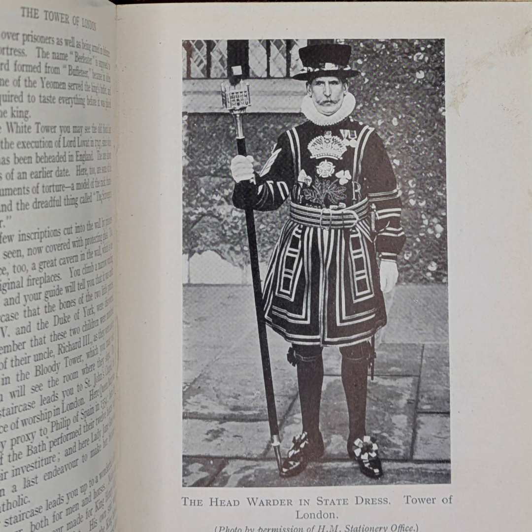 london, show to the children vintage book