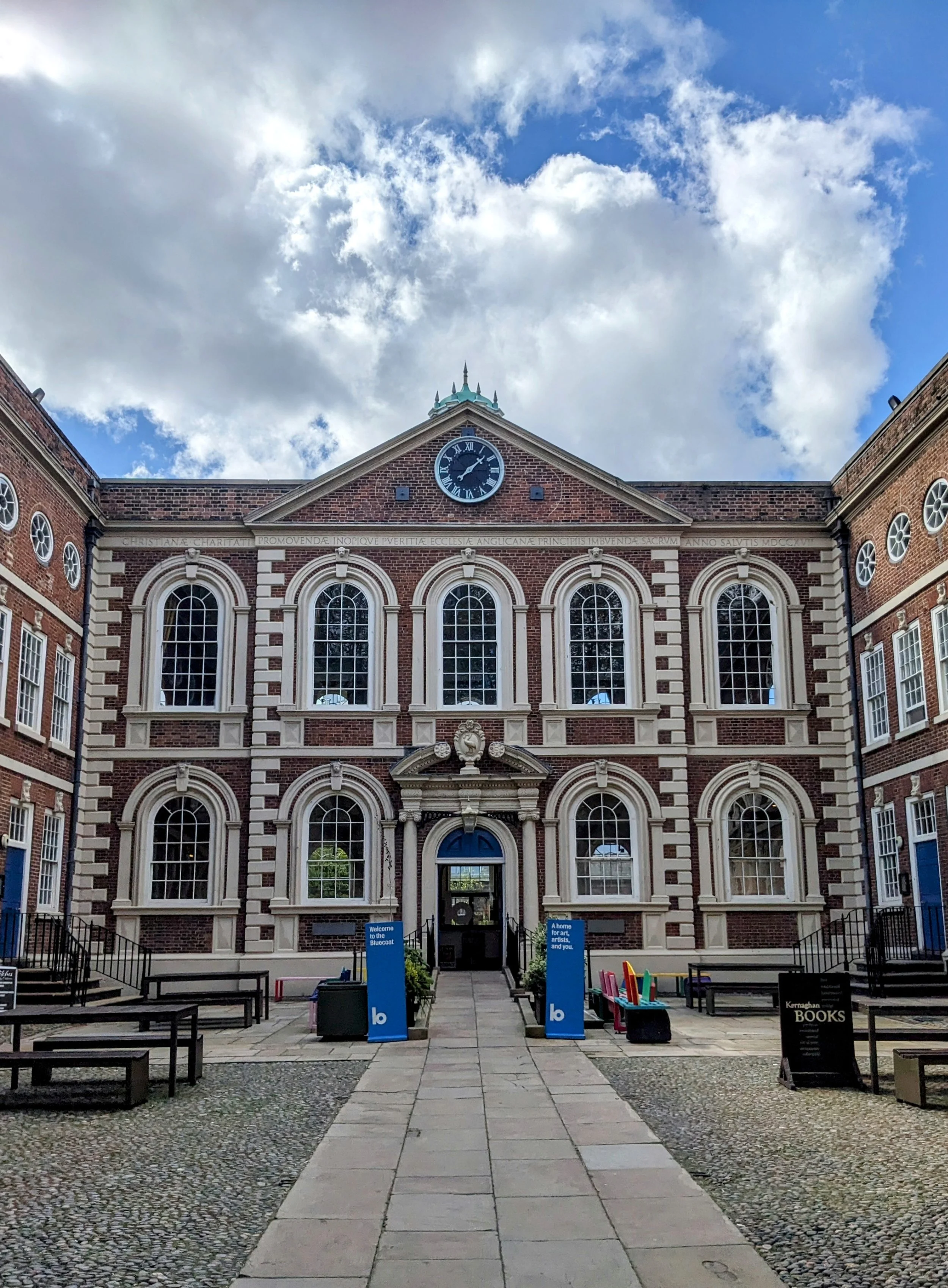 Bluecoat Chambers Liverpool Aldous Books