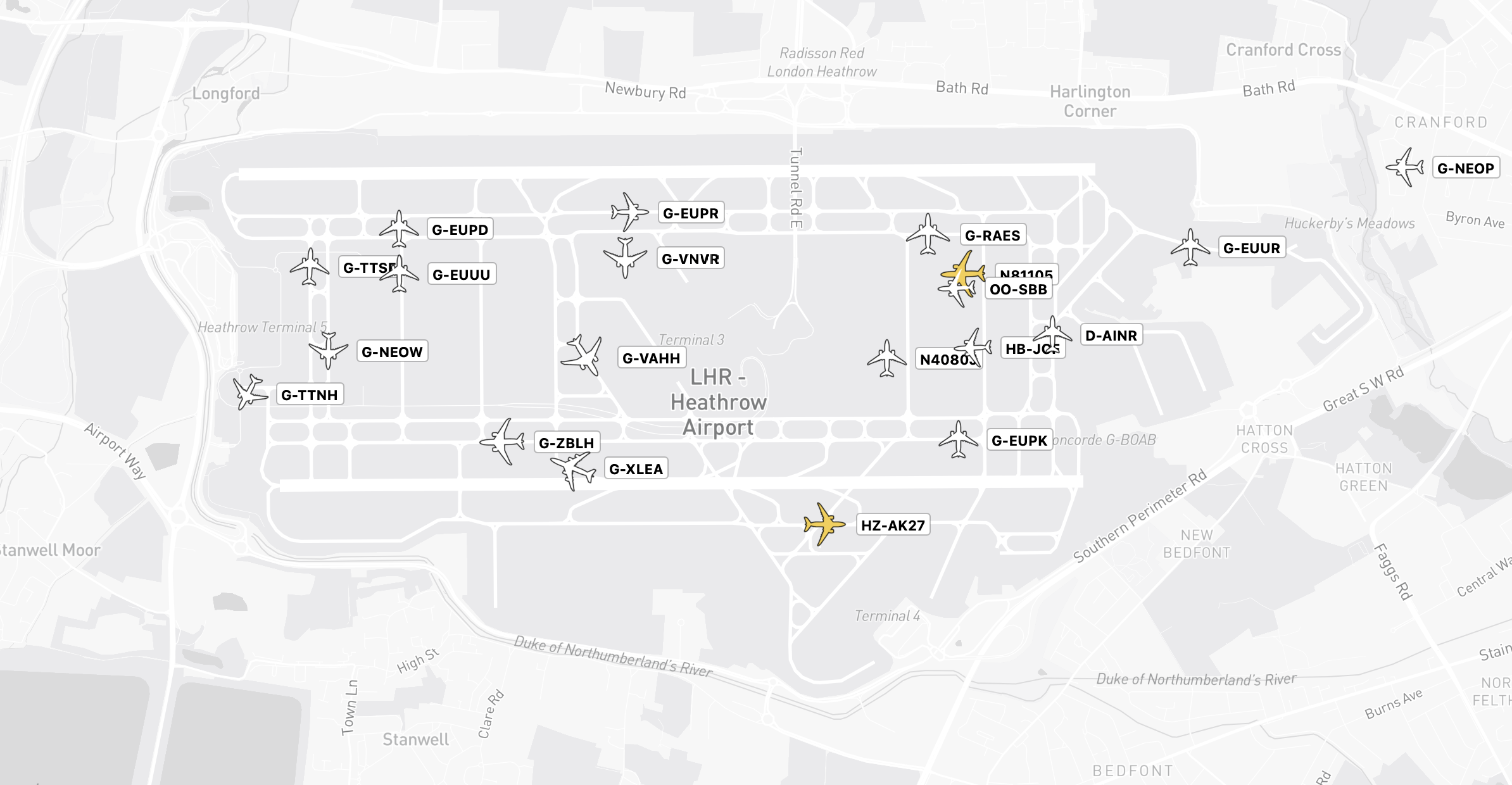 Have I Seen It map showing aircraft locations and registrations at London Heathrow Airport.