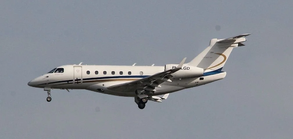 Private Jet Landing at Farnborough