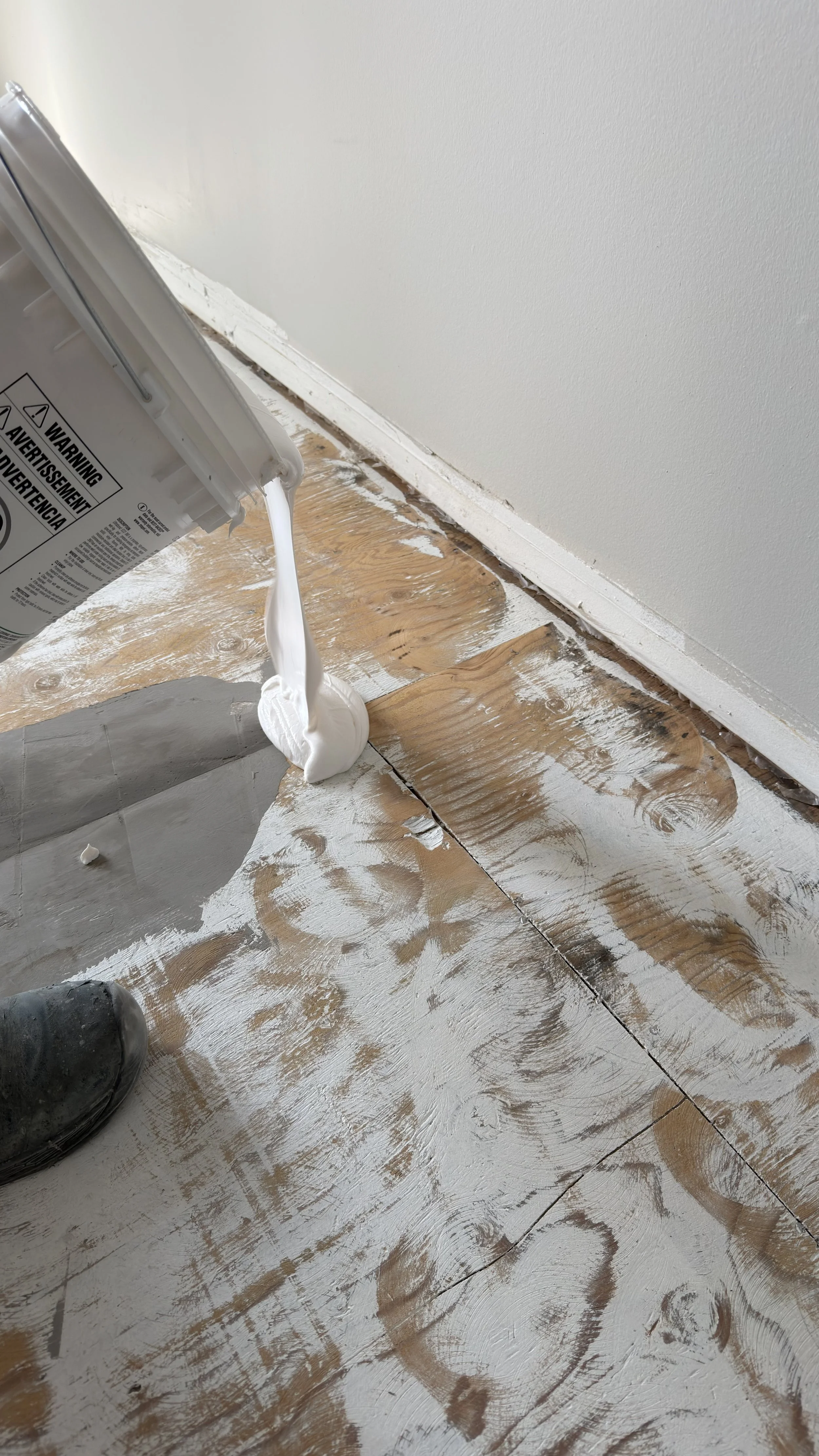 london-ontario-glue-down-flooring-installation-36.jpeg
