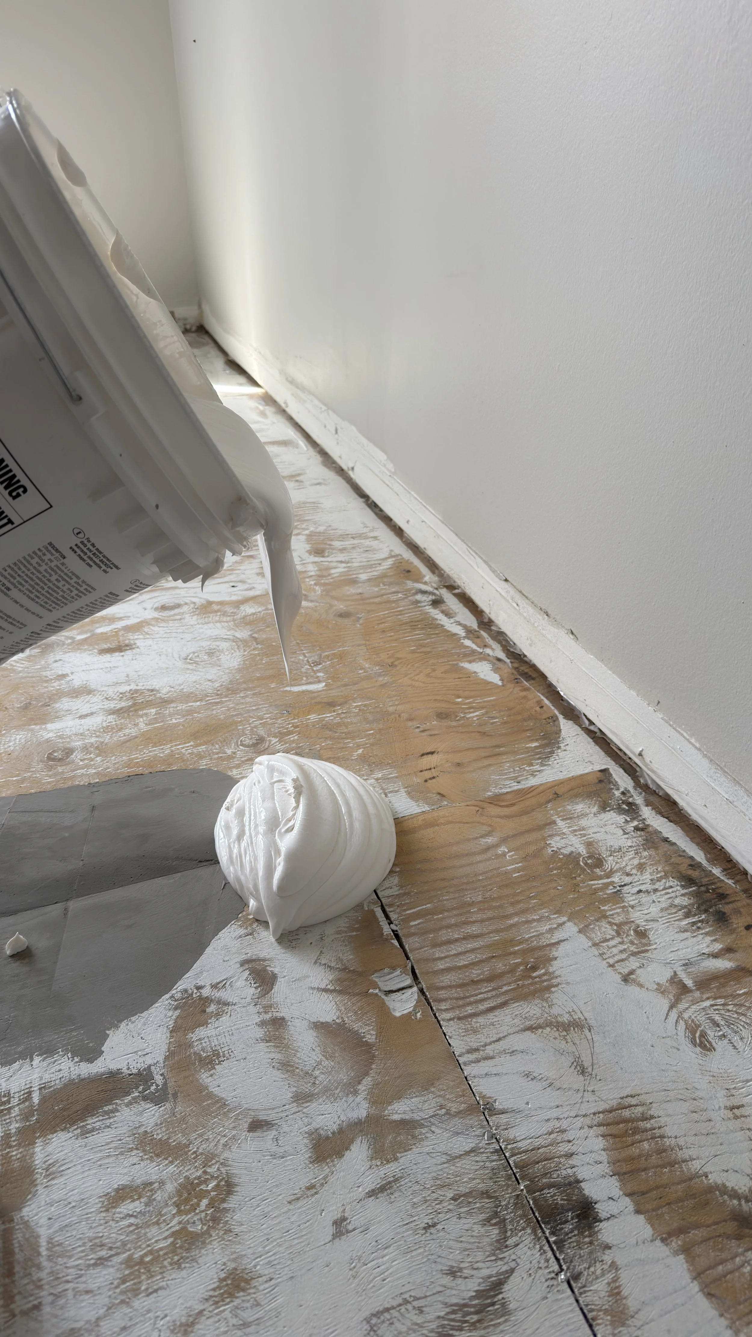 london-ontario-glue-down-flooring-installation-37.jpeg