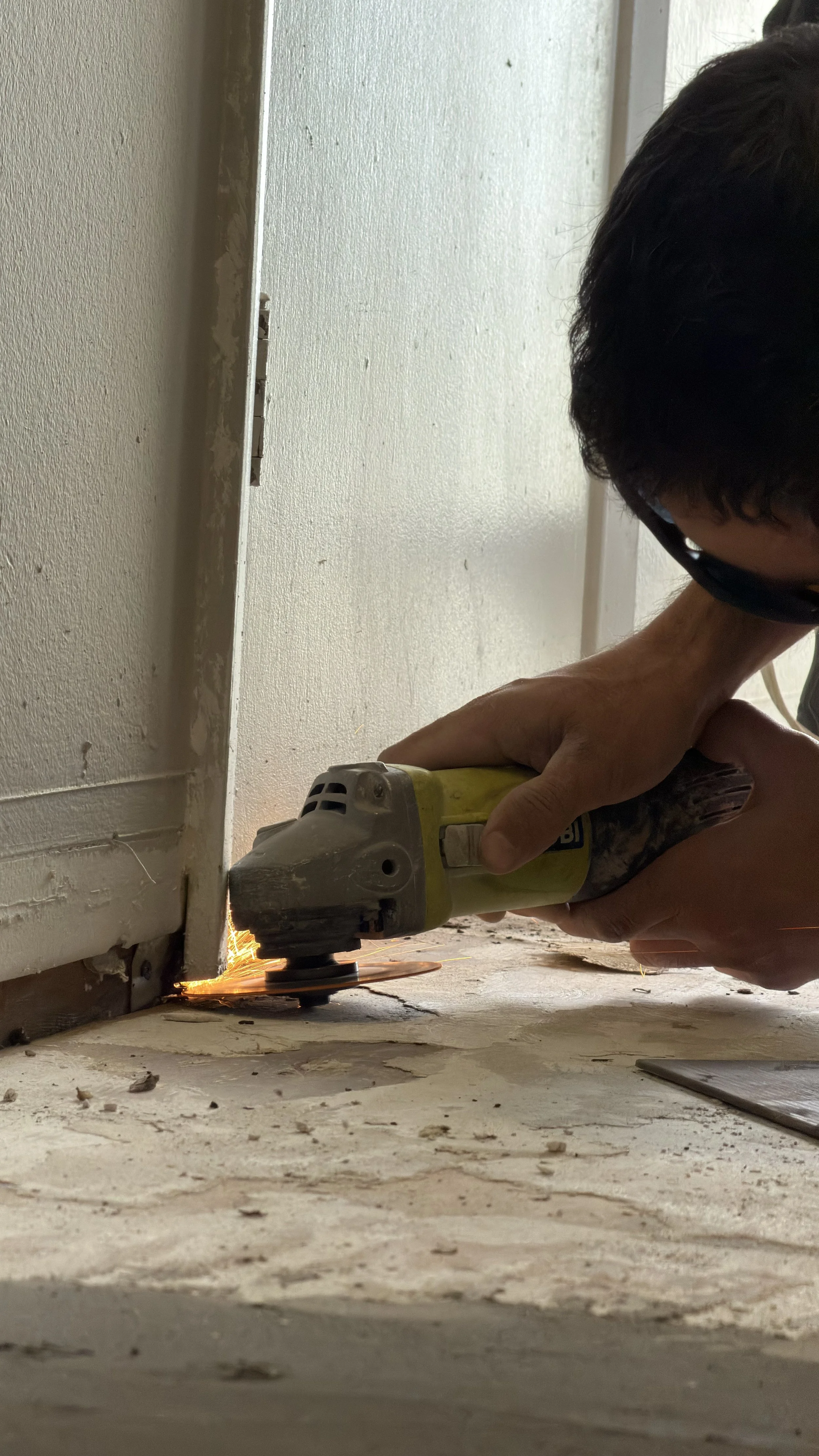london-ontario-glue-down-flooring-installation-33.jpeg