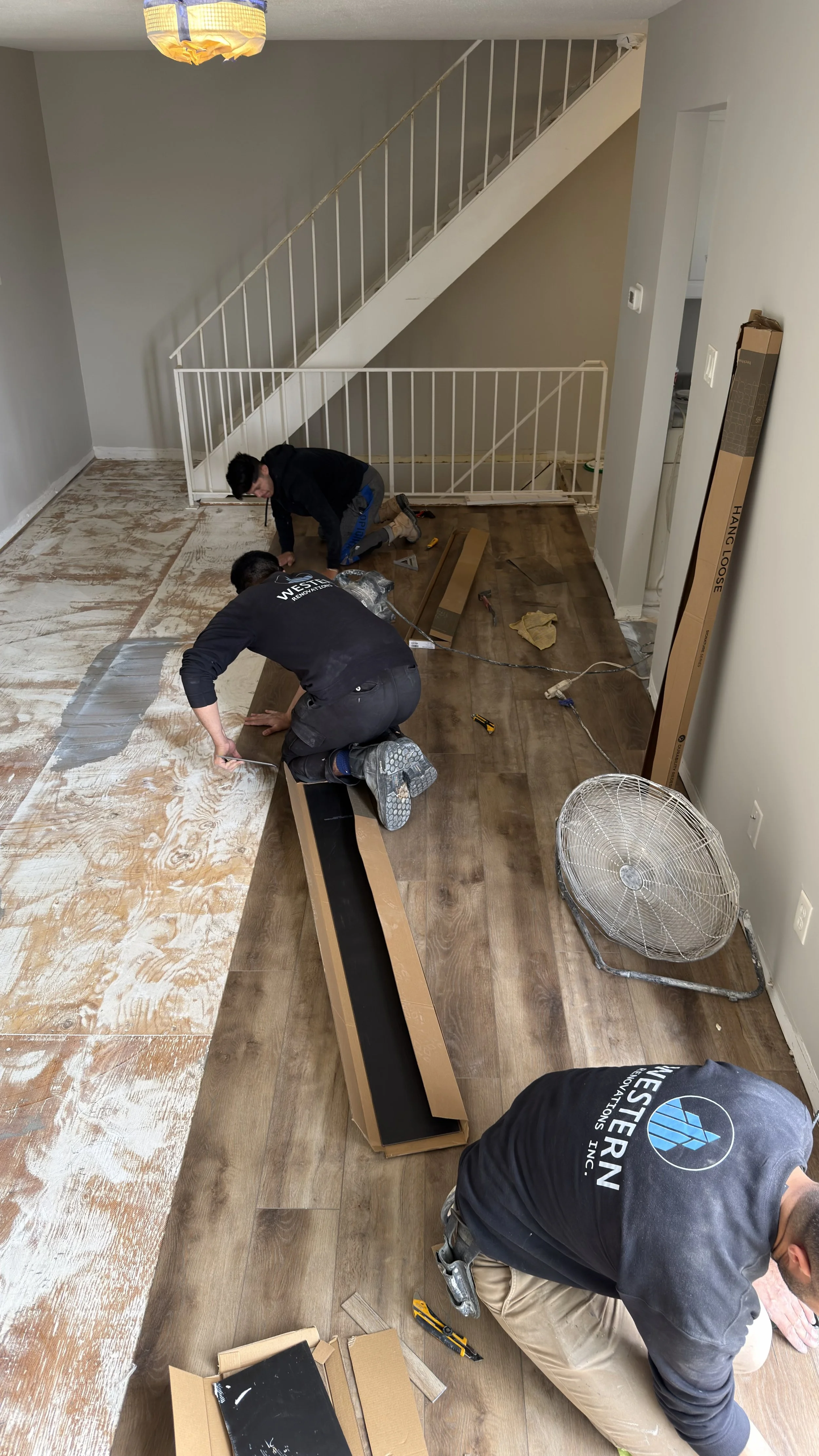 london-ontario-glue-down-flooring-installation-39.jpeg