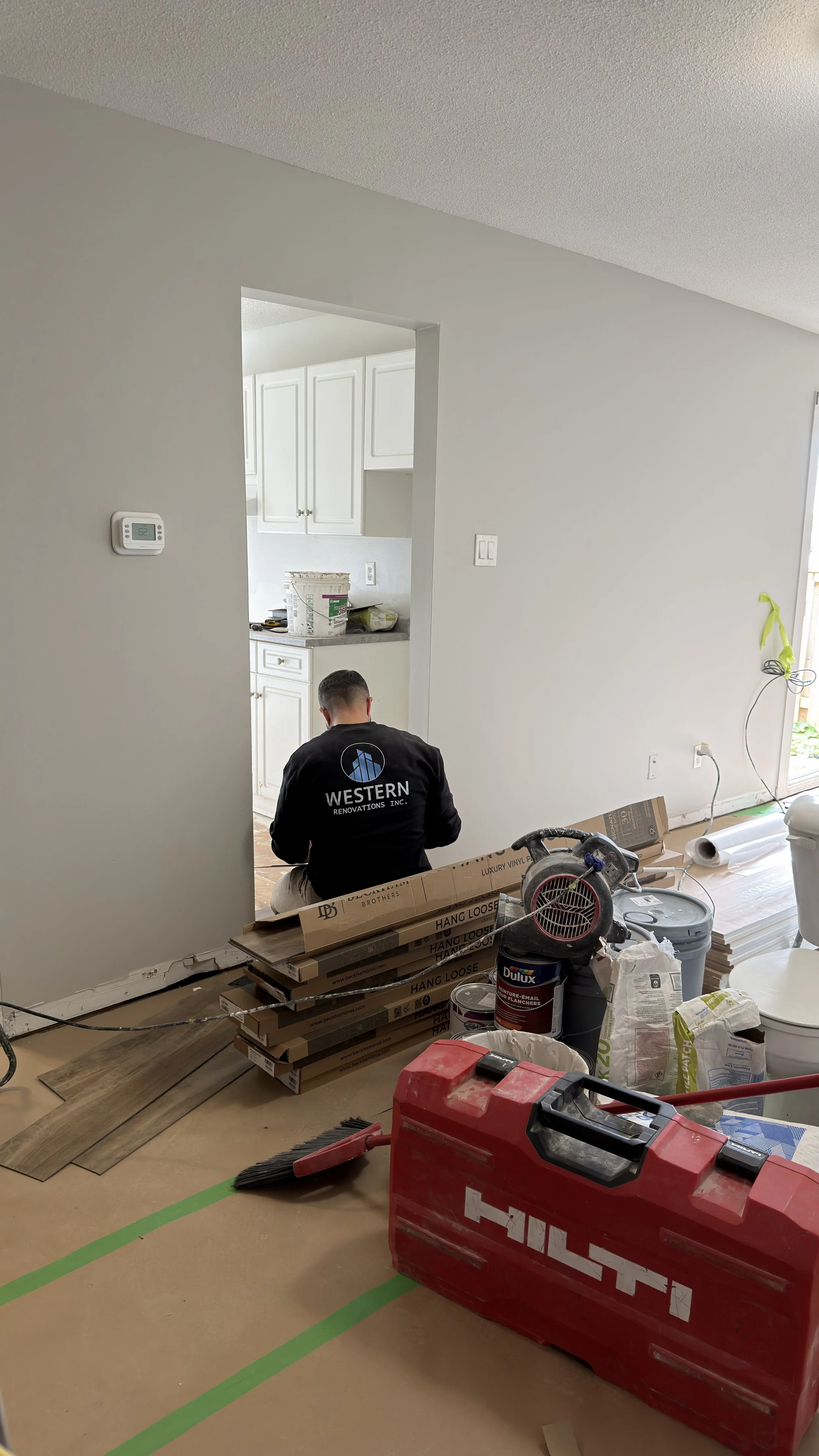 london-ontario-glue-down-flooring-installation-26.jpeg