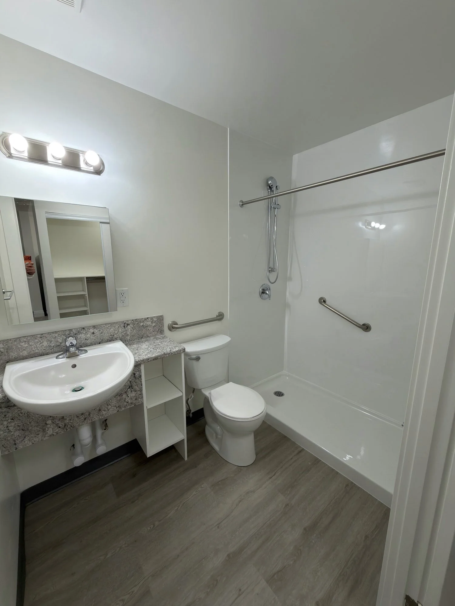 accessible-bathroom-roll-under-sink-grab-bar-shower-london-ontario-01.jpg
