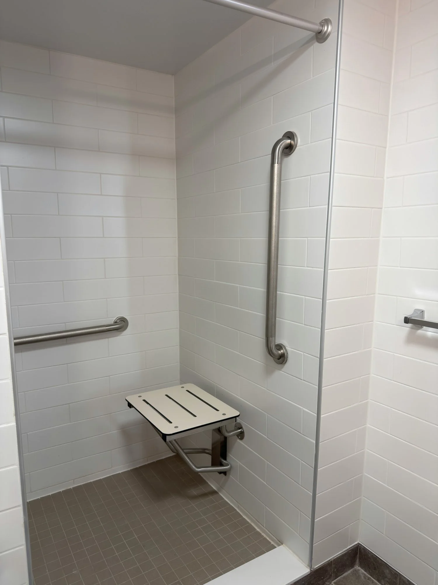 barrier-free-shower-fold-down-seat-windsor-ontario-01.jpg