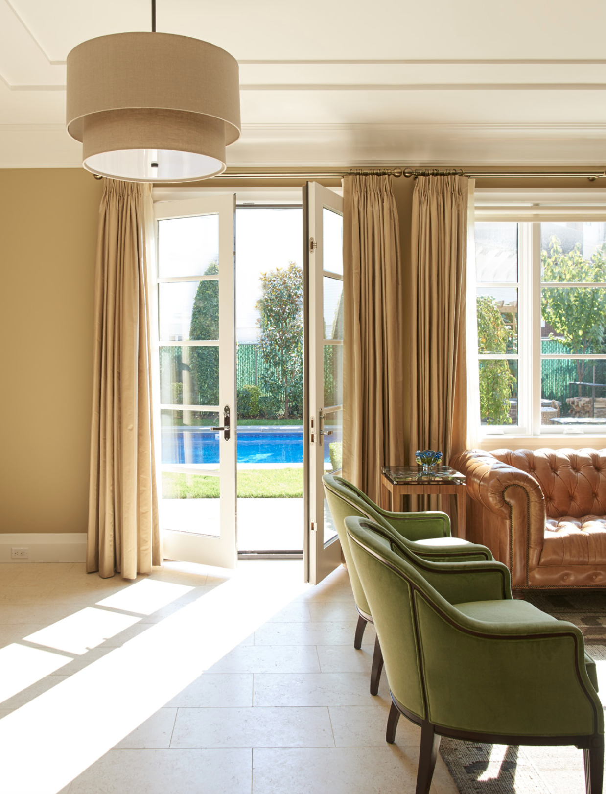 FEATURE - DOMINO MAGAZINE