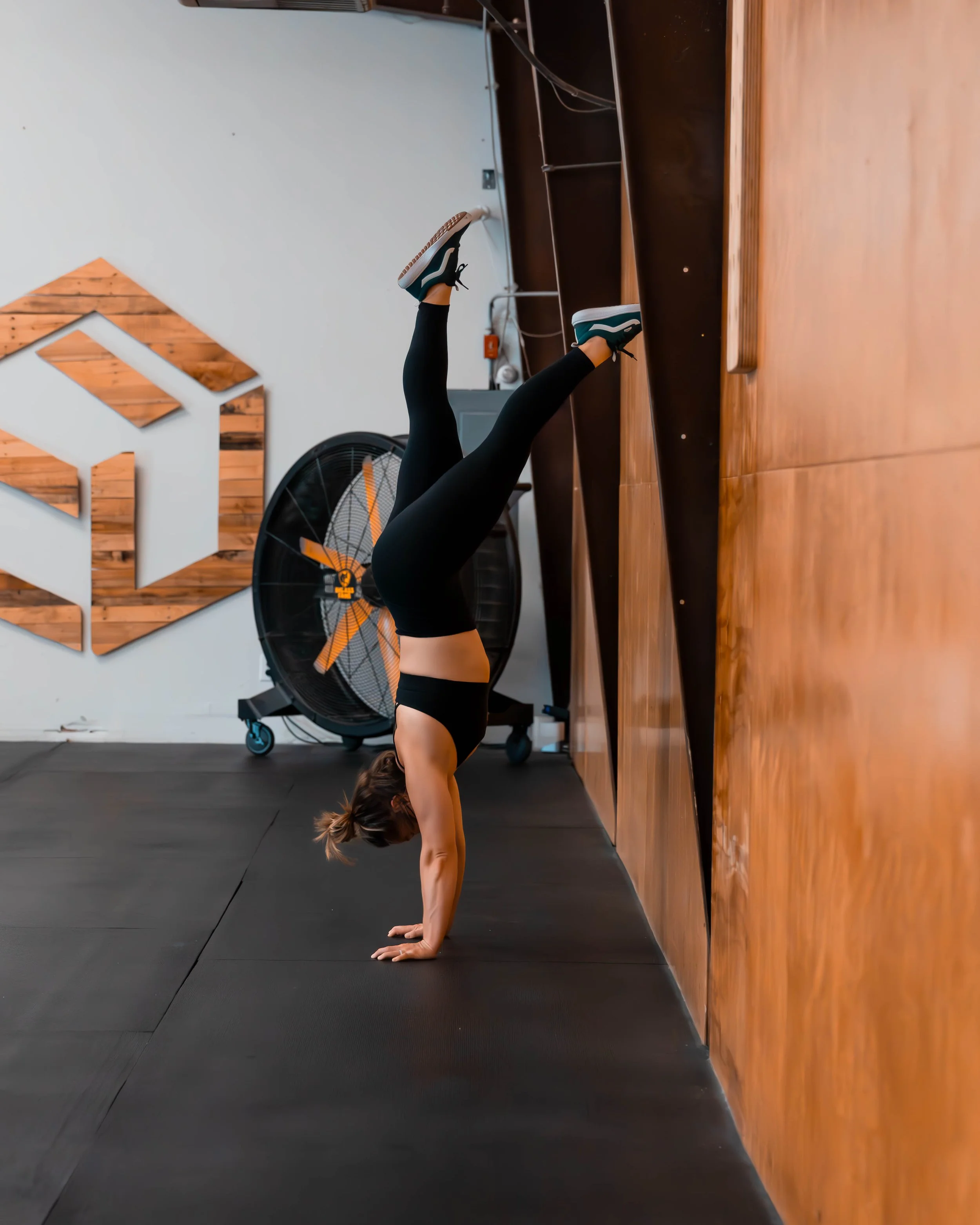 Hold Your Handstand