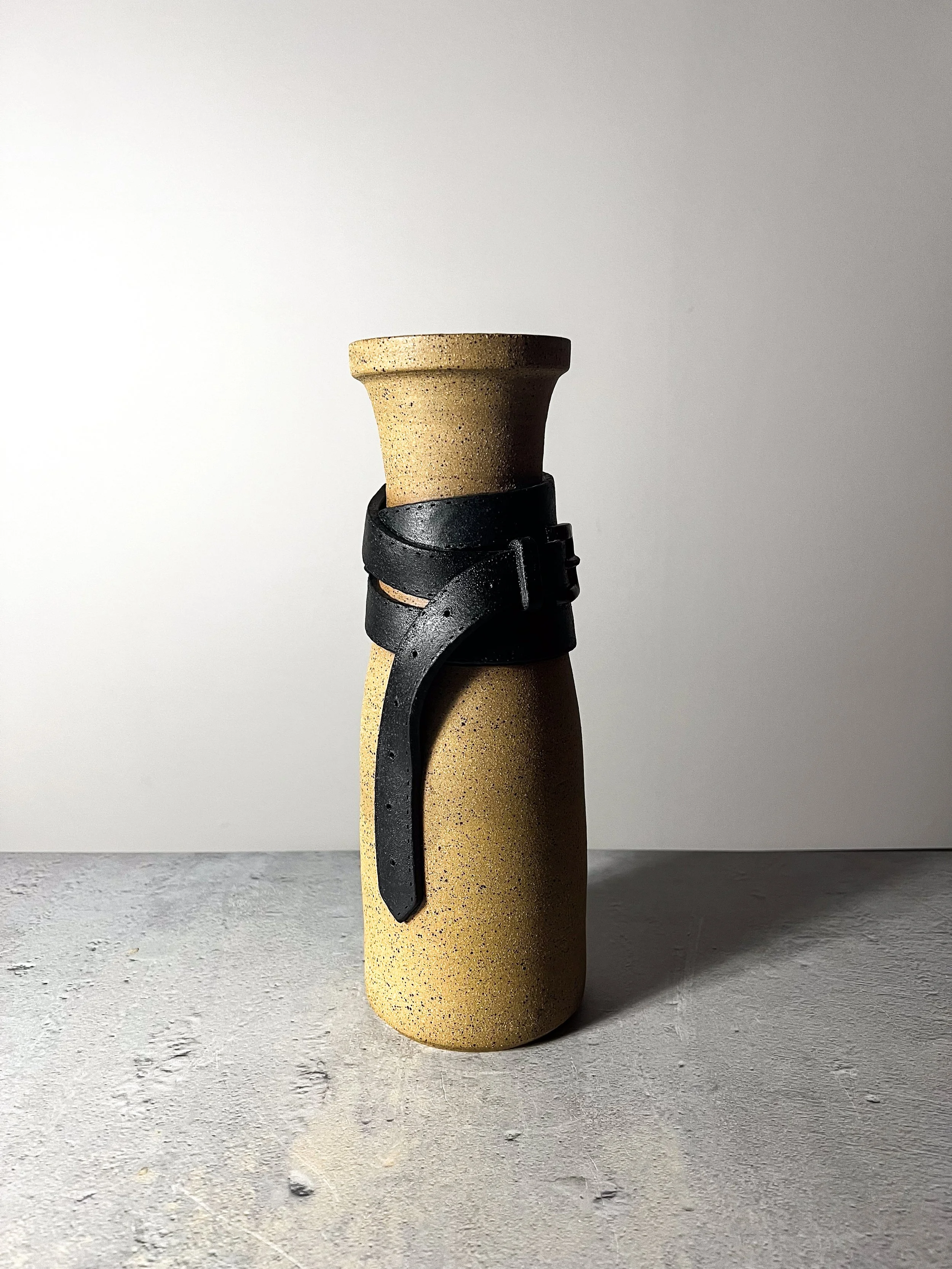 Belt Vase / 11"