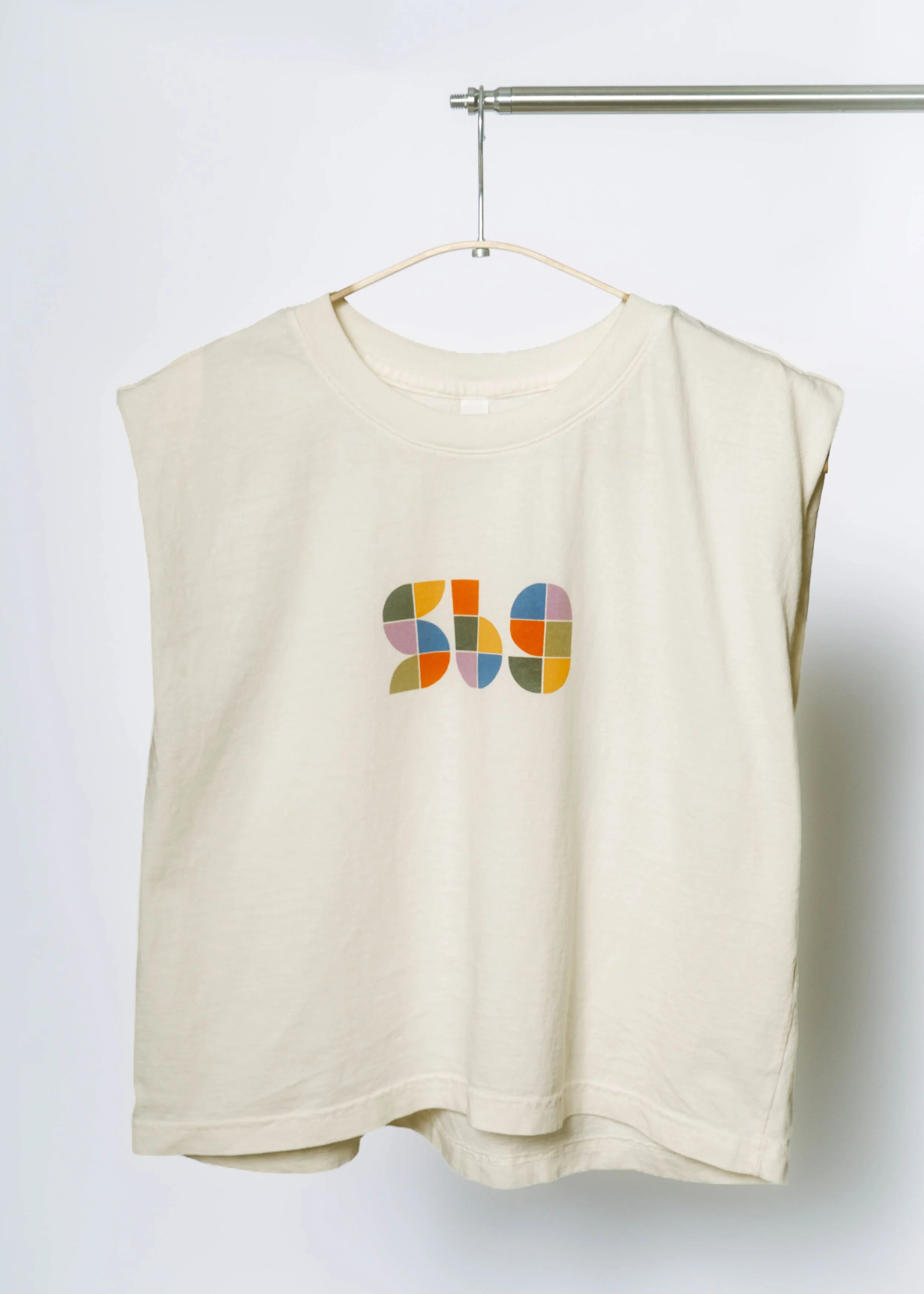 muscle tee 1.jpg