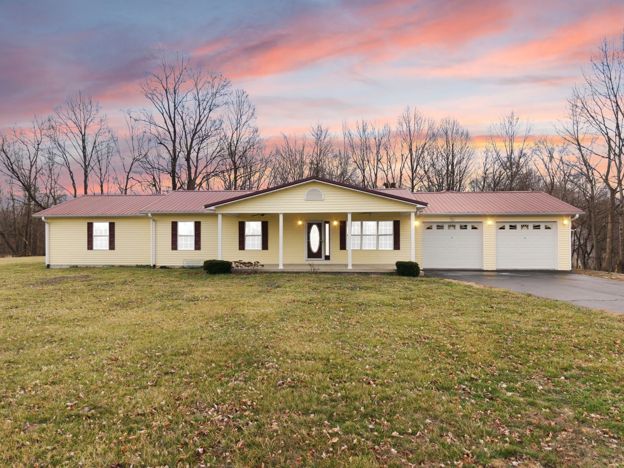 2536 N Highway 127  Russell Springs, KY  42642
