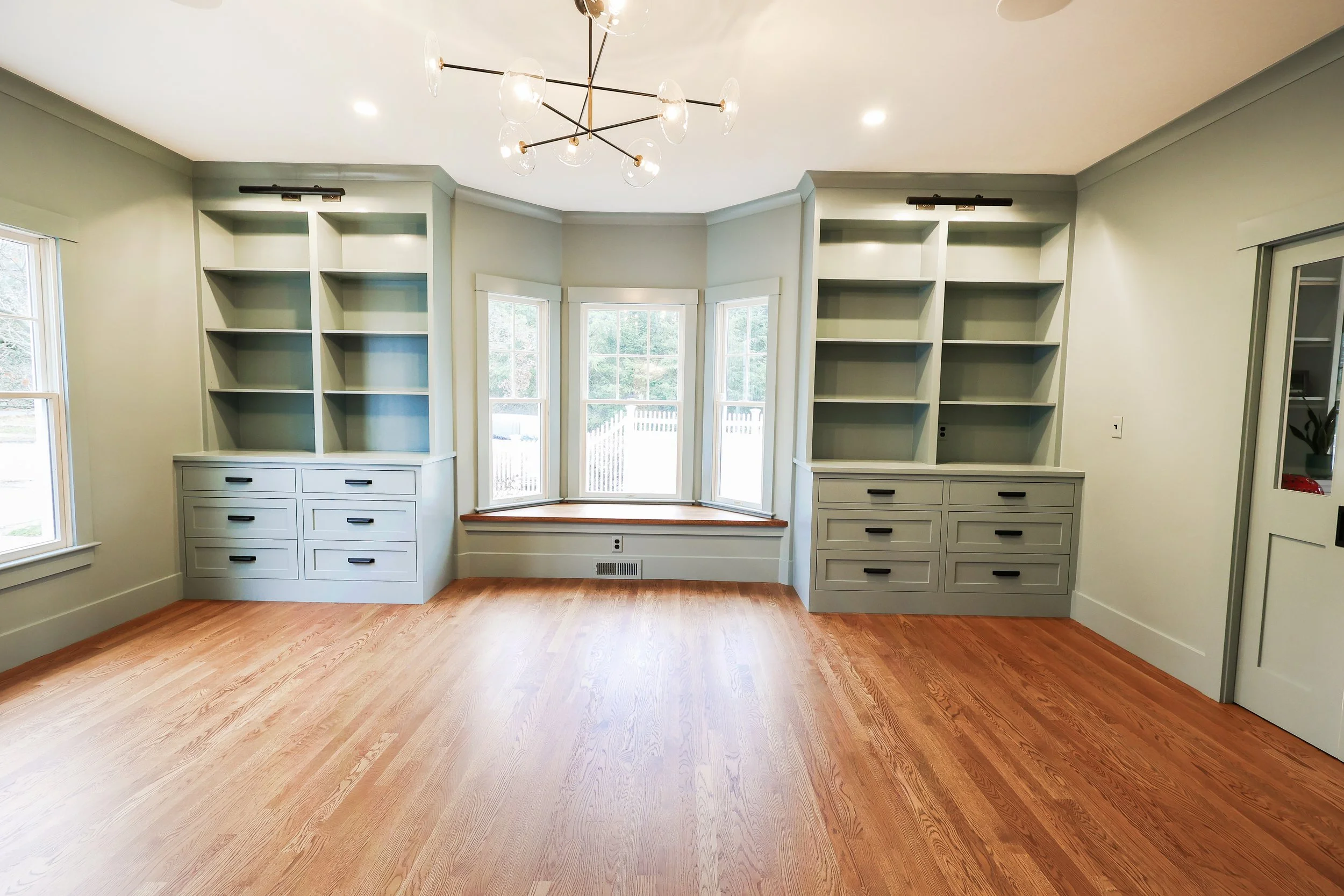 10 Ministerial Dr.00013.jpg