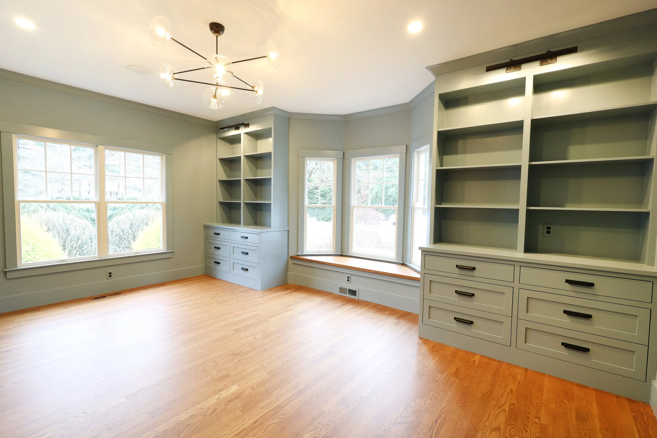 10 Ministerial Dr.00016.jpg