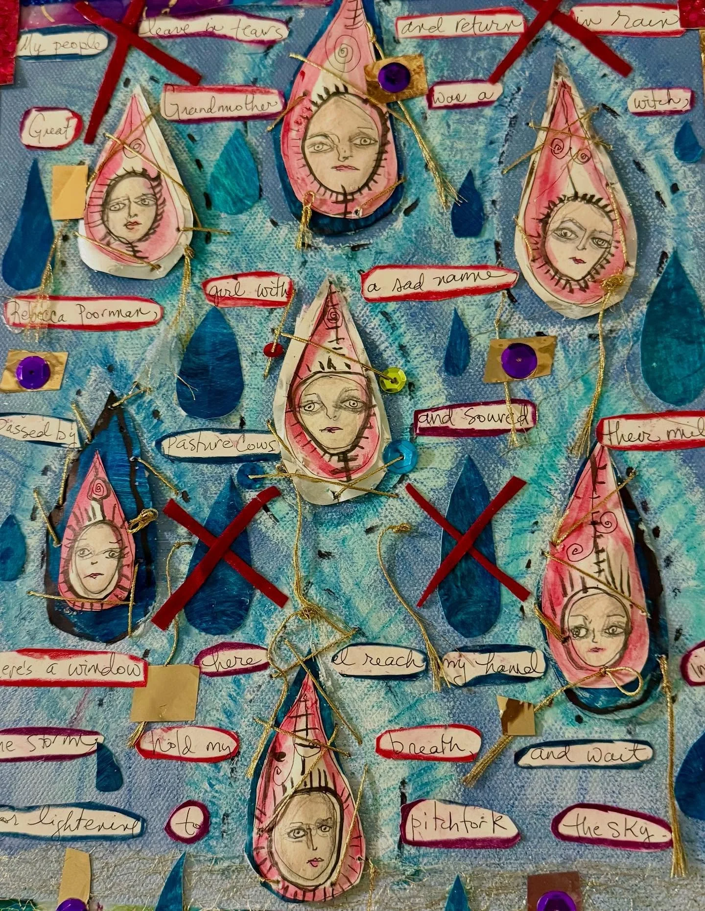 I do love a cool and rainy weekend, especially with tv football. @johntedge, can&rsquo;t wait to have you home soon. 💕